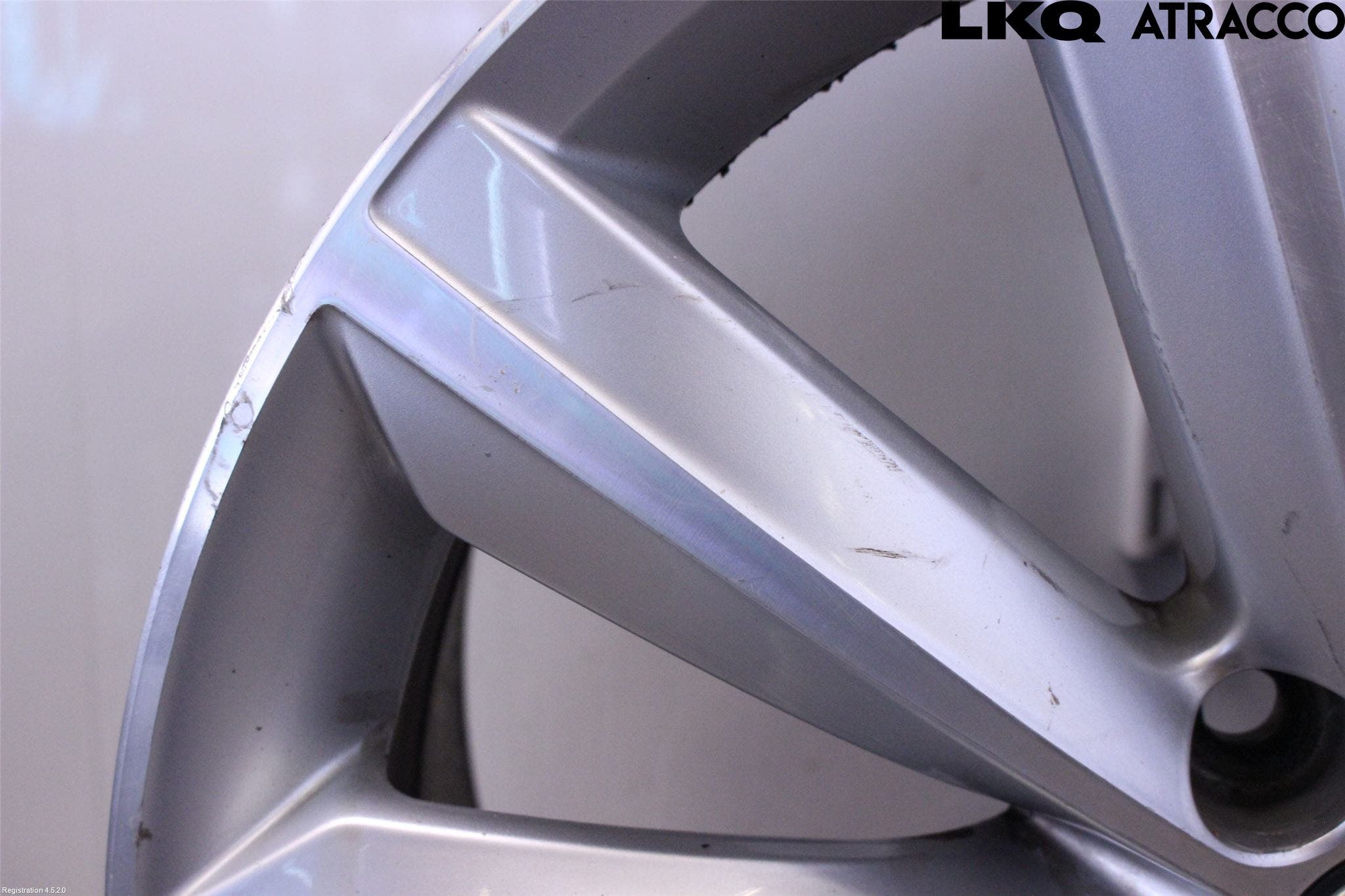 Volkswagen VW PASSAT 11-14 Fälgsats Aluminium