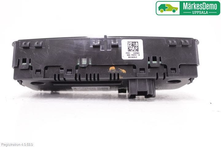 BMW 3 G20/G21/G80/G81 19- Ac Styrenhet Ac Manöveren