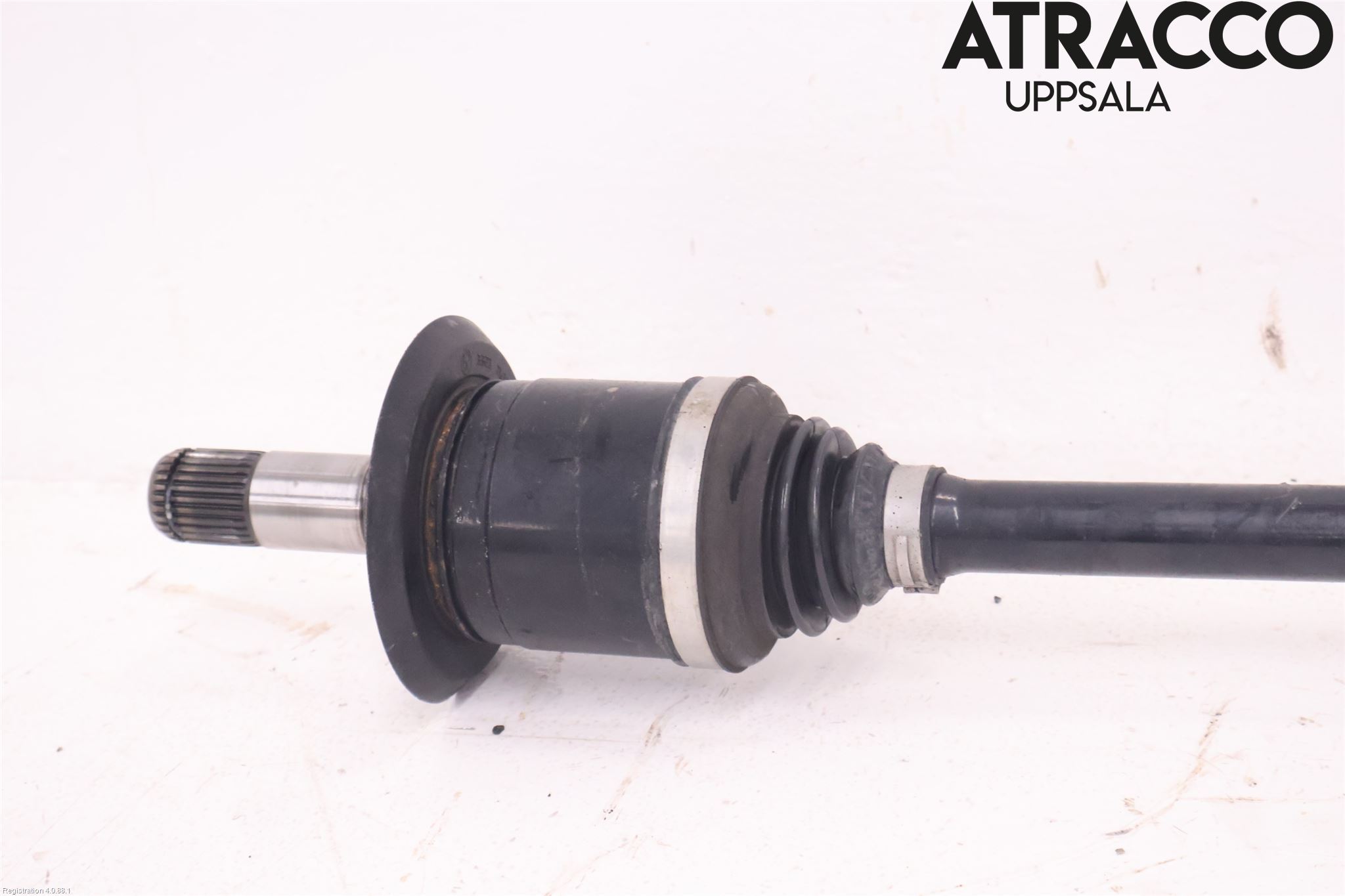 BMW 3 G20/G21/G80/G81 19- Drivaxel Bak Vänster