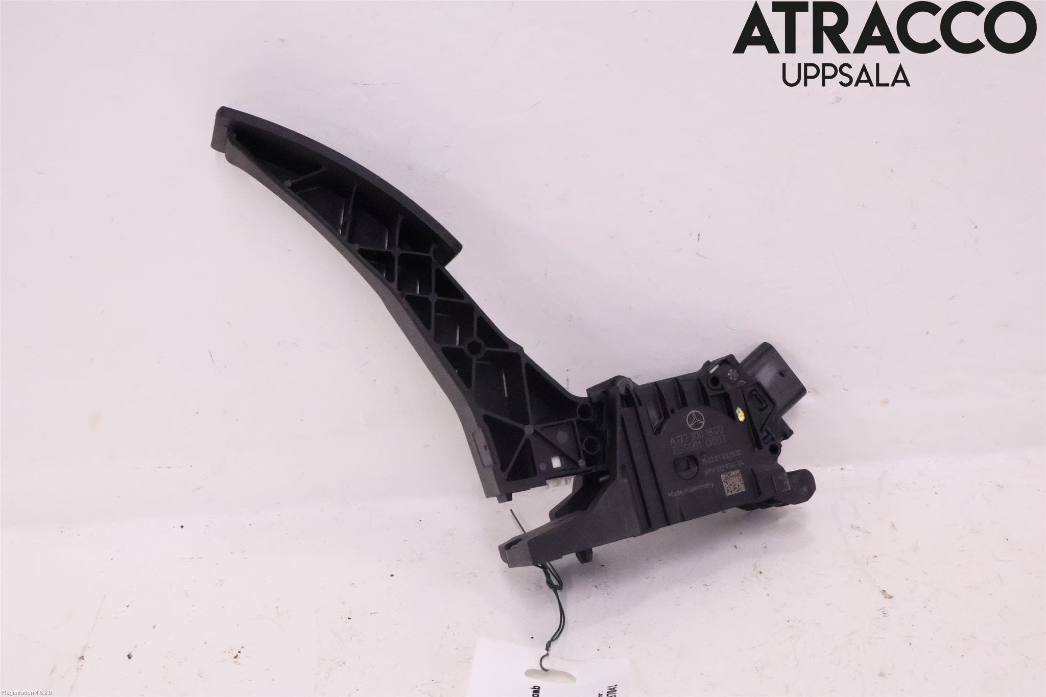 Mercedes-Benz MB EQA (H243) 21- Gaspedal