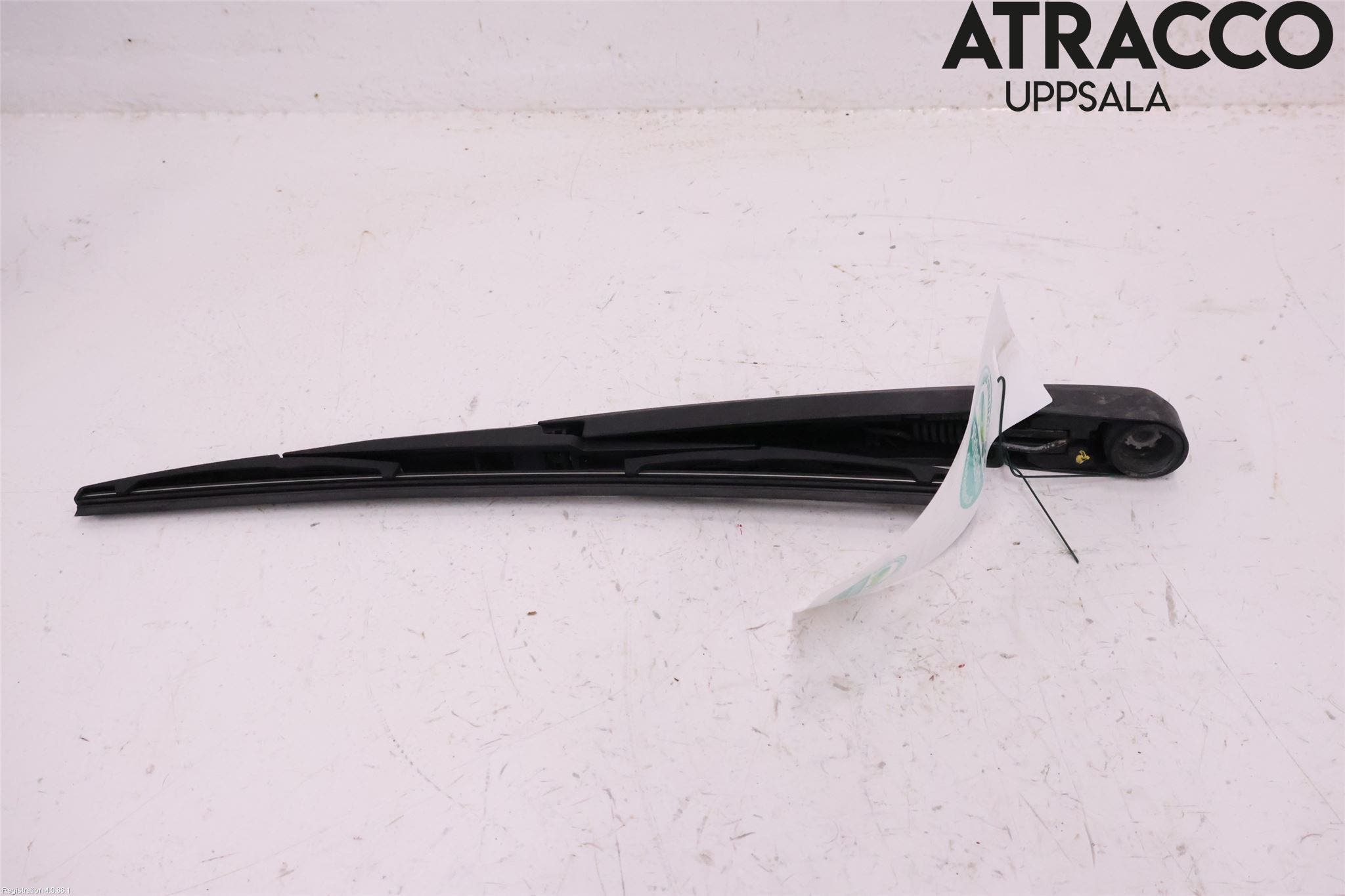 Hyundai i40 08-15 Torkararm-Bakruta