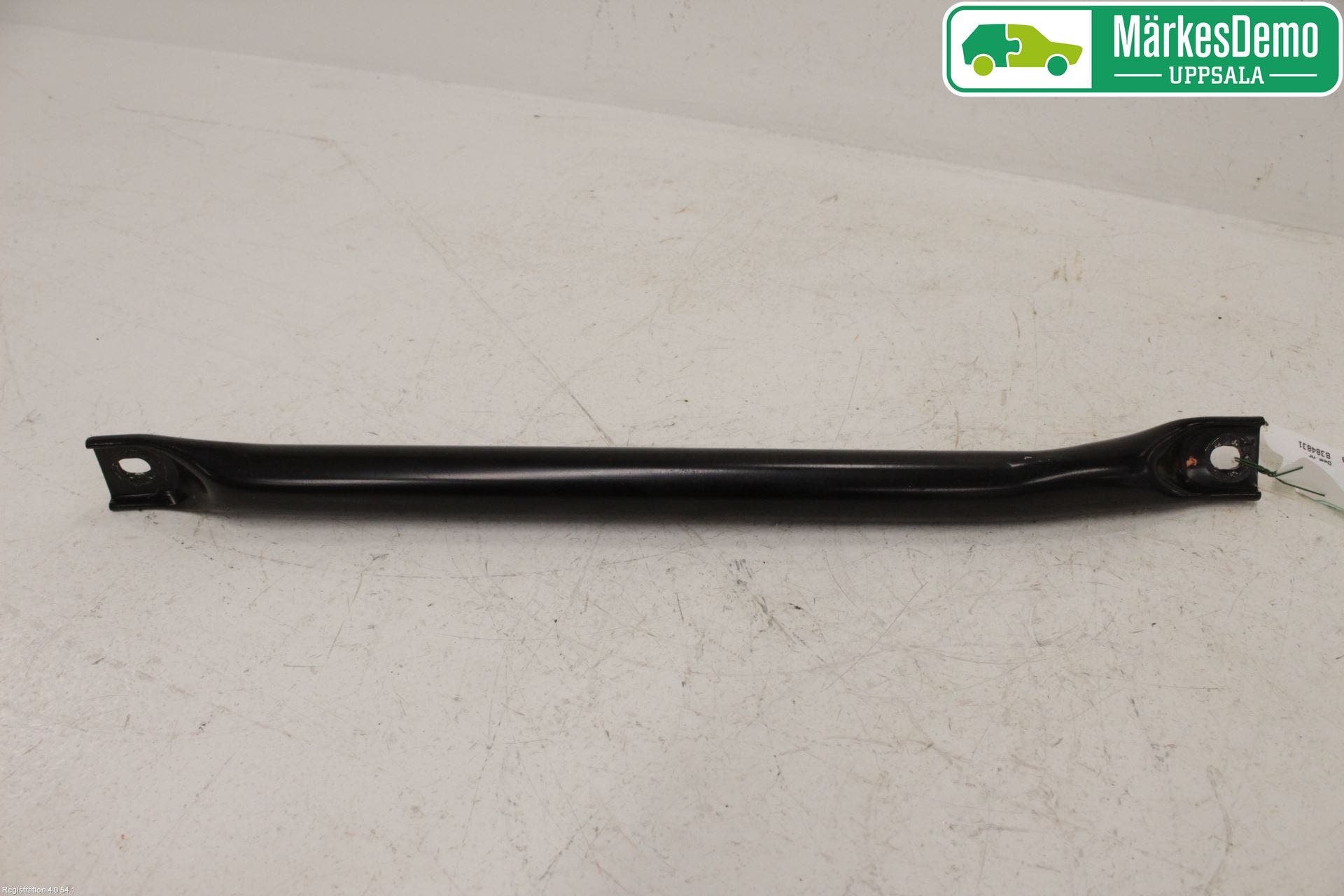 BMW 7 F01/02/03/04 09-15 Front Övrigt