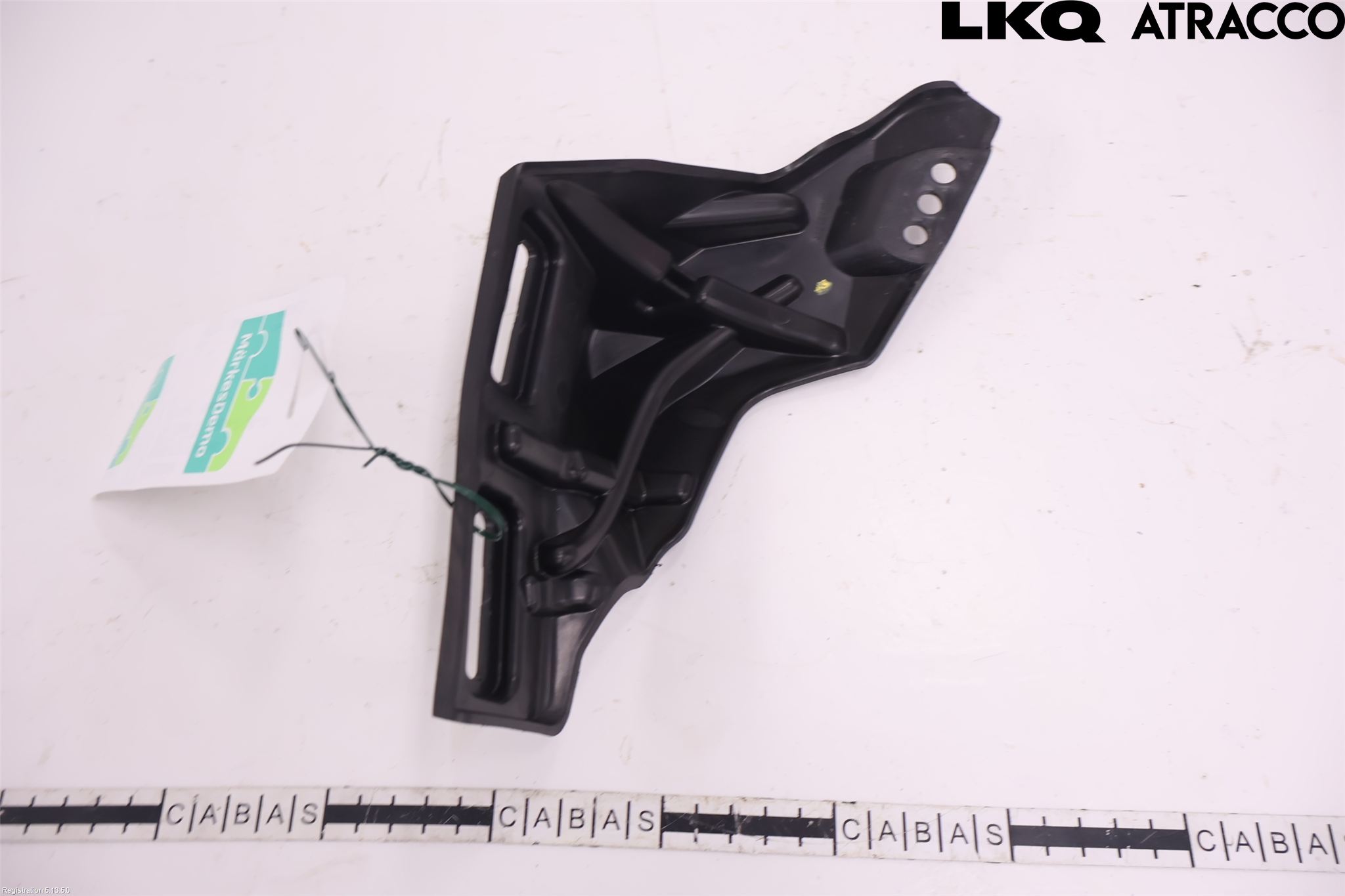 Opel CORSA F, CORSA-E 20- Skärmfäste Fram Vä