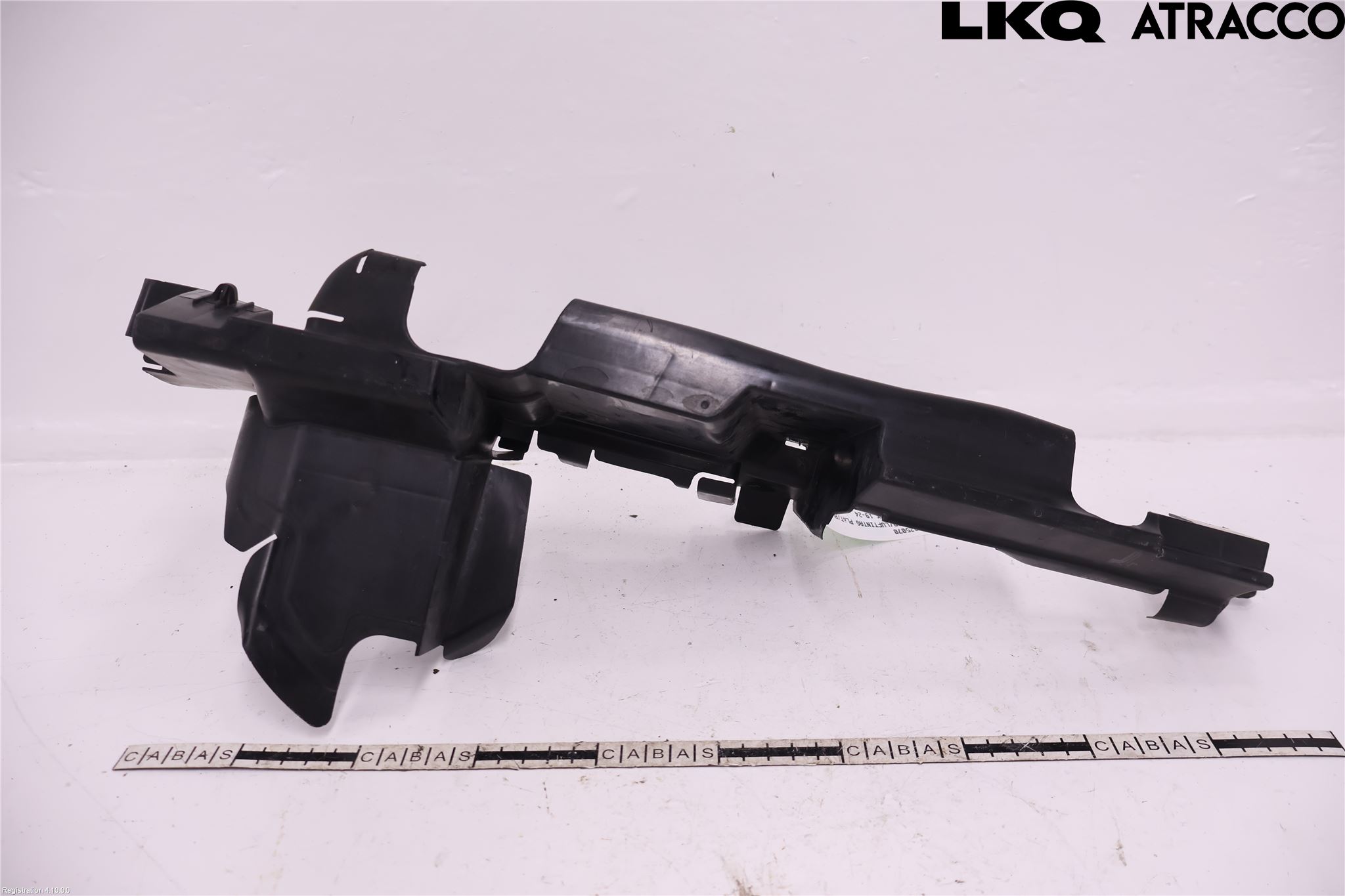 Toyota CAMRY 19-24 Deflektor Plåt-Plast Kylning