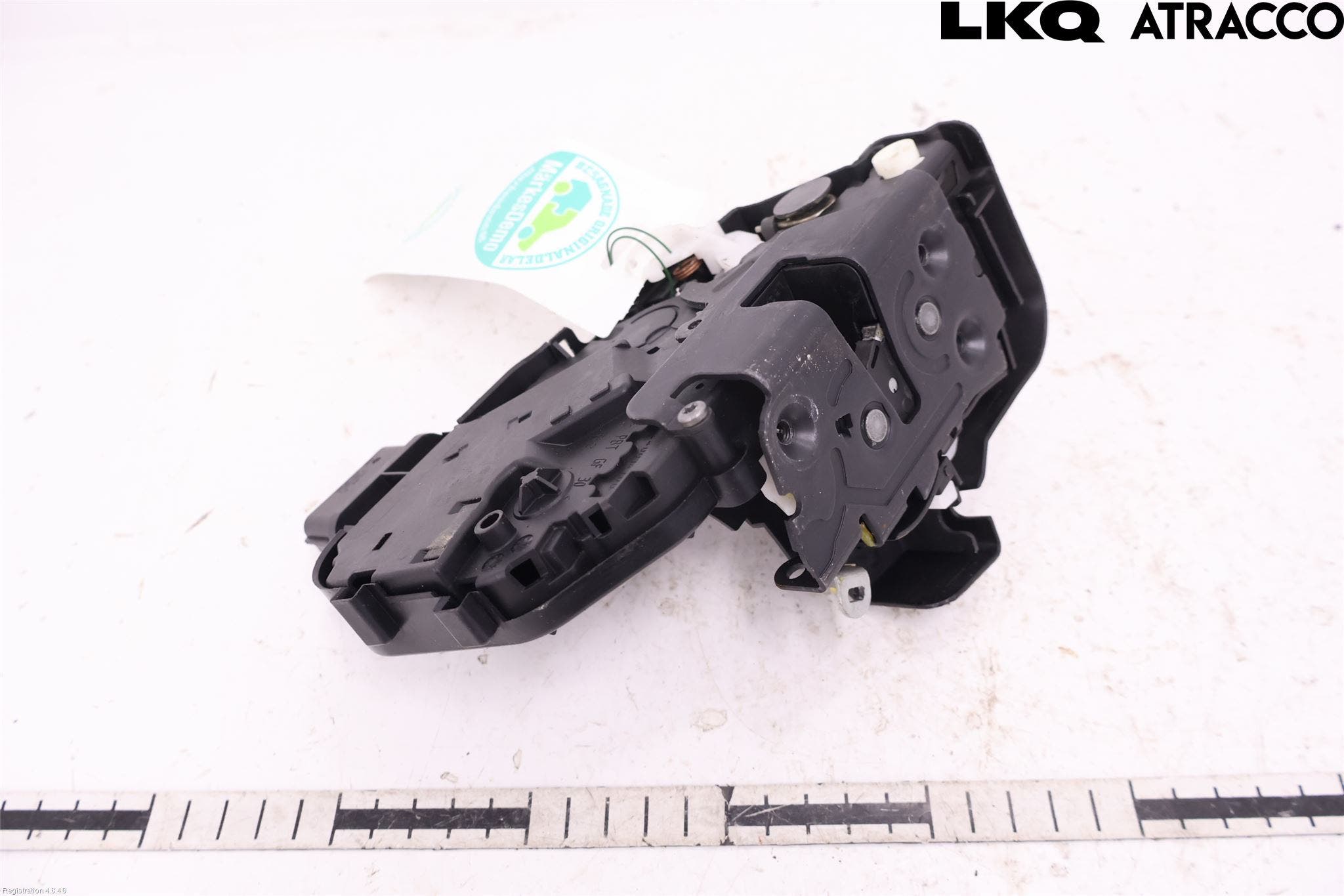 Volvo V70 08-13 Låskista-Dörrlås