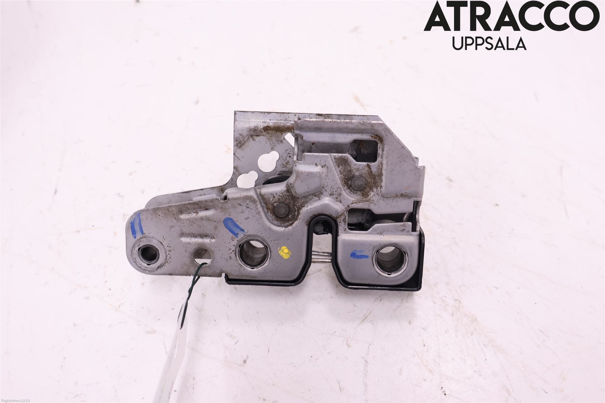 Volkswagen VW TRANSP/CARAVELLE (T5) 04-15 Huvlås