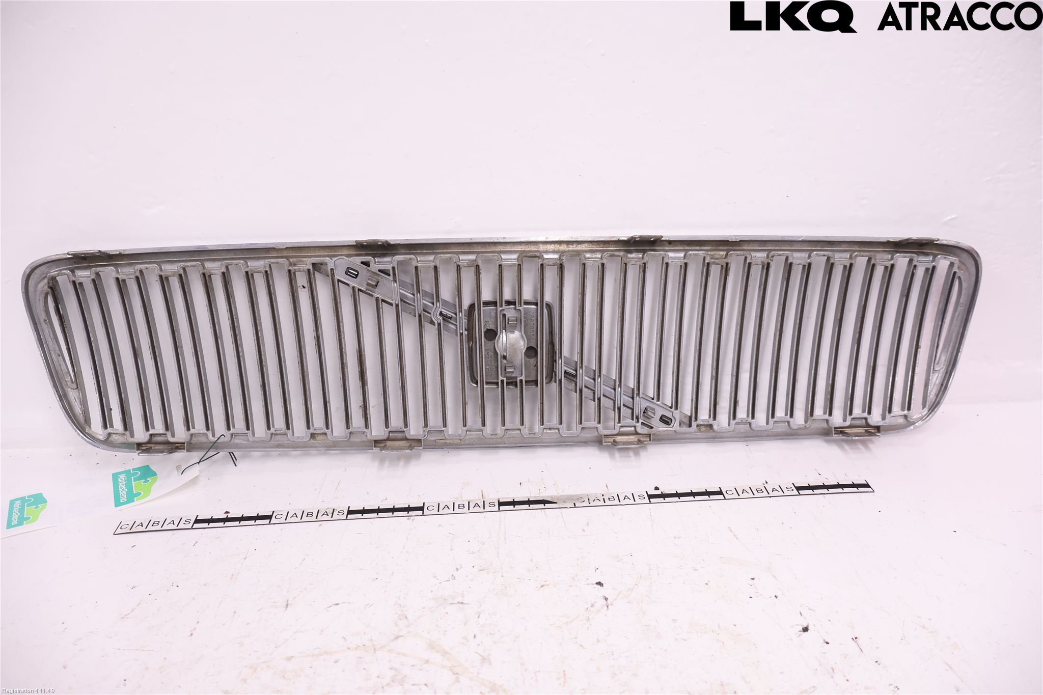 Volvo V50 04-07 Grill Komp