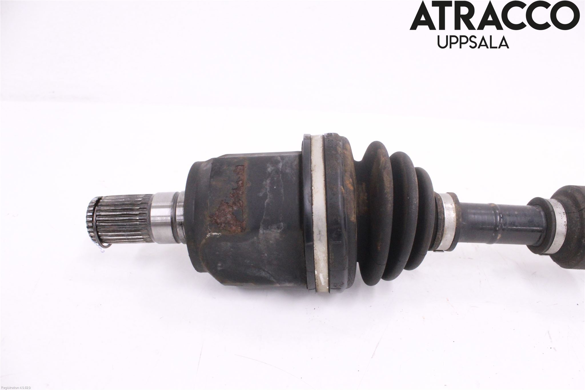 Hyundai i40 08-15 Drivaxel Fram Vänster