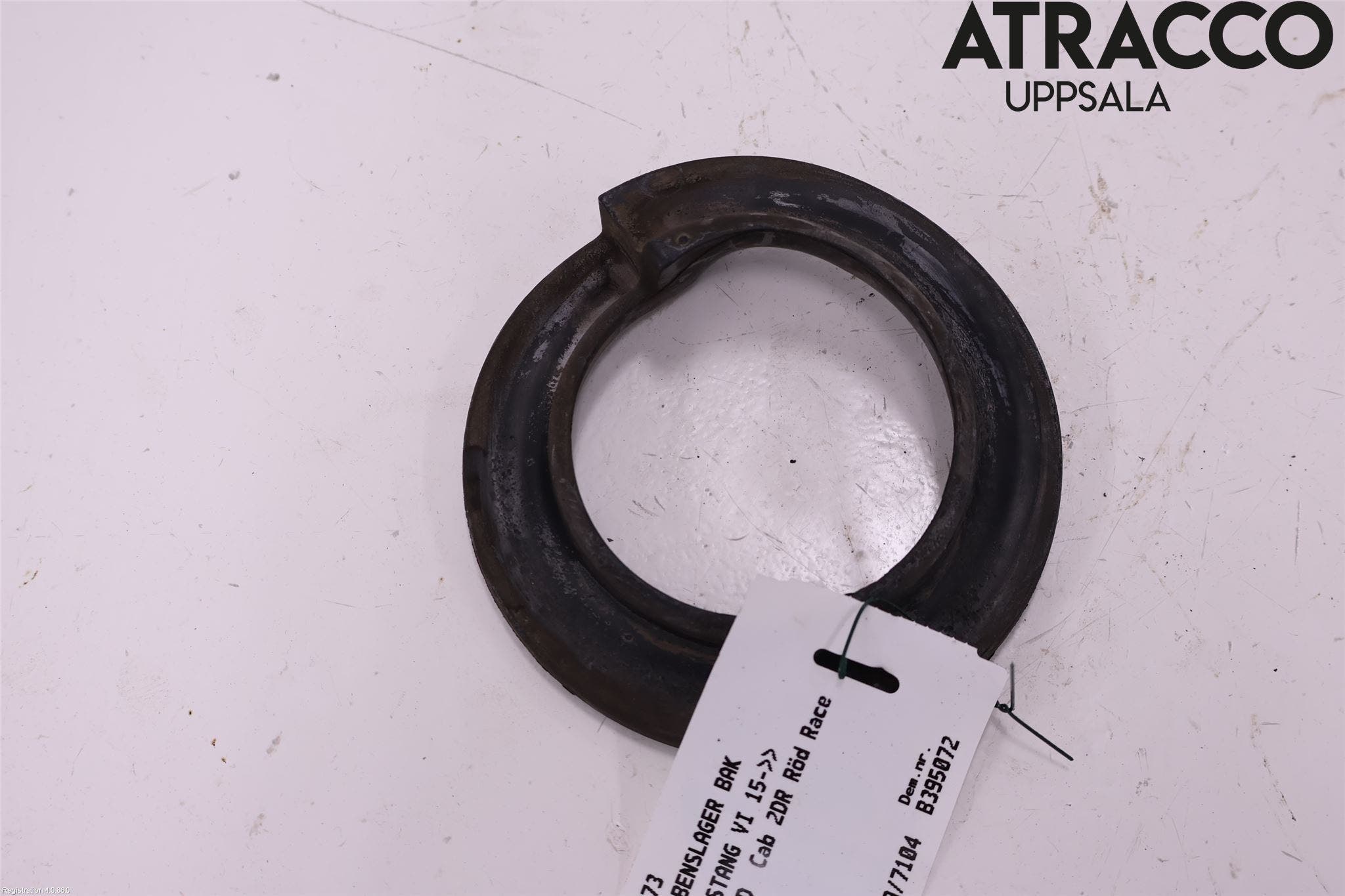 Ford MUSTANG VI 15-22 Fjäderbenslager Bak