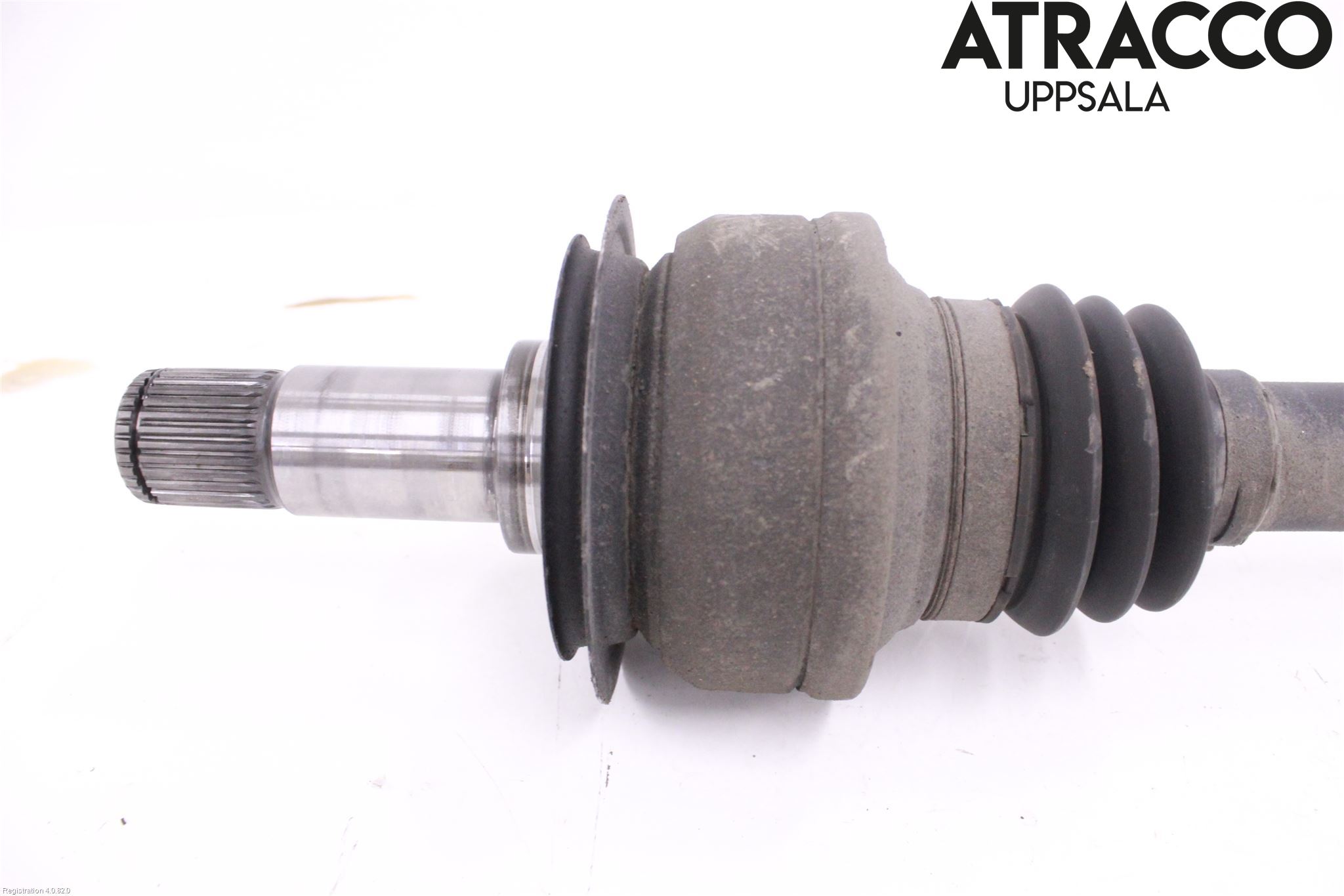 Mercedes-Benz MB E-KLASS (W213) 16-23 Drivaxel Bak Höger