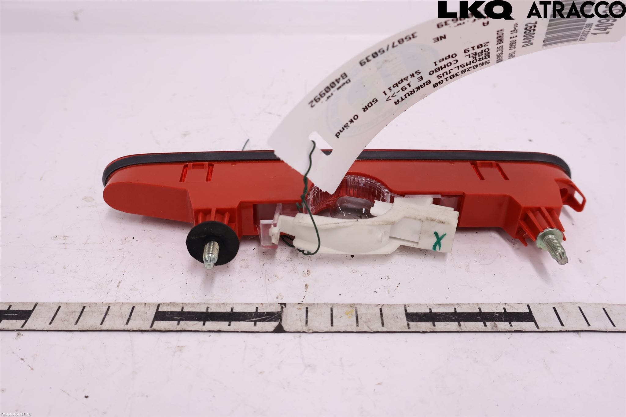 Opel COMBO E 19- Bromsljus Bakruta