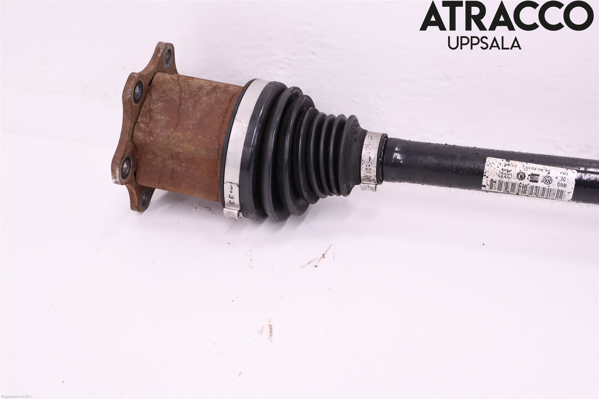 Volkswagen VW PASSAT 15-19 Drivaxel Fram Vänster