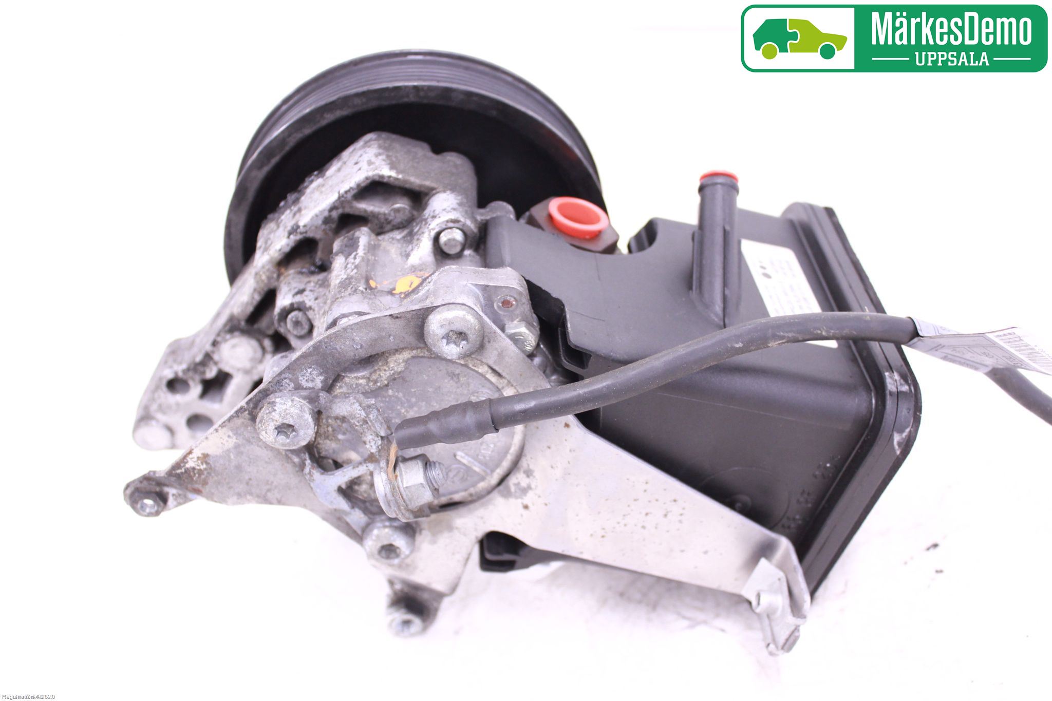 BMW X3 E83     03-10 Styrservopump