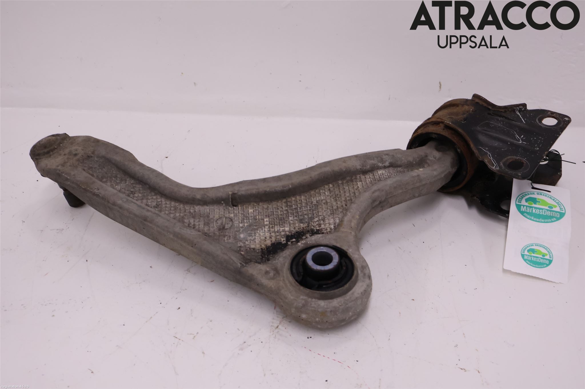 Ford MONDEO 15-22 Bärarm Fram Undre Vä