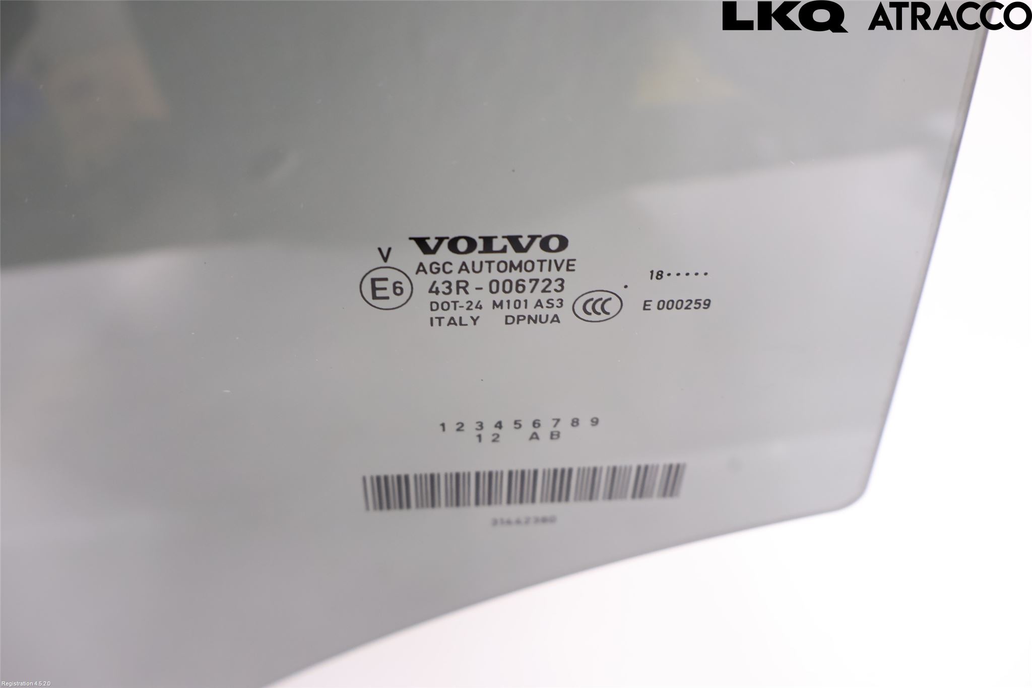 Volvo XC40/RECHARGE 18- Dörruta Bak Höger