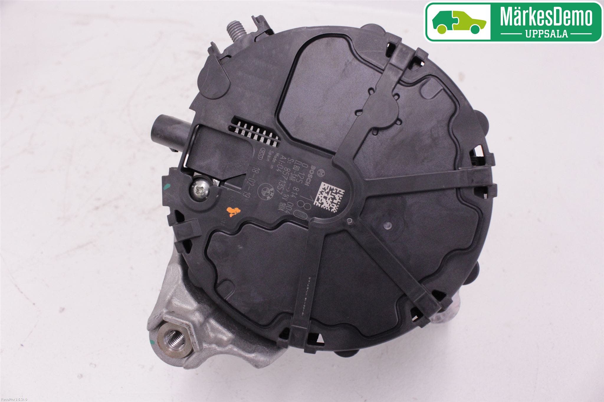 BMW 5 G30/G31/F90 17-23 Generator