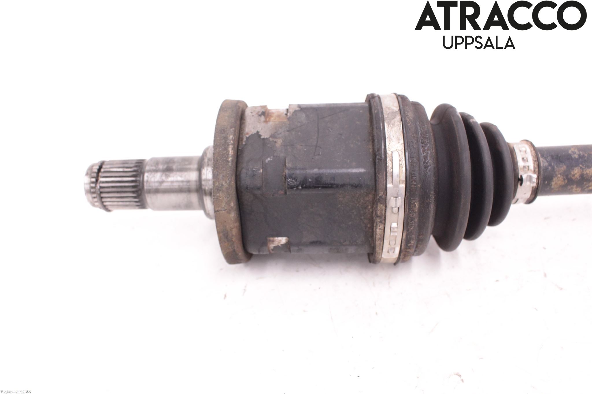 Toyota HILUX 16- Drivaxel Fram Höger