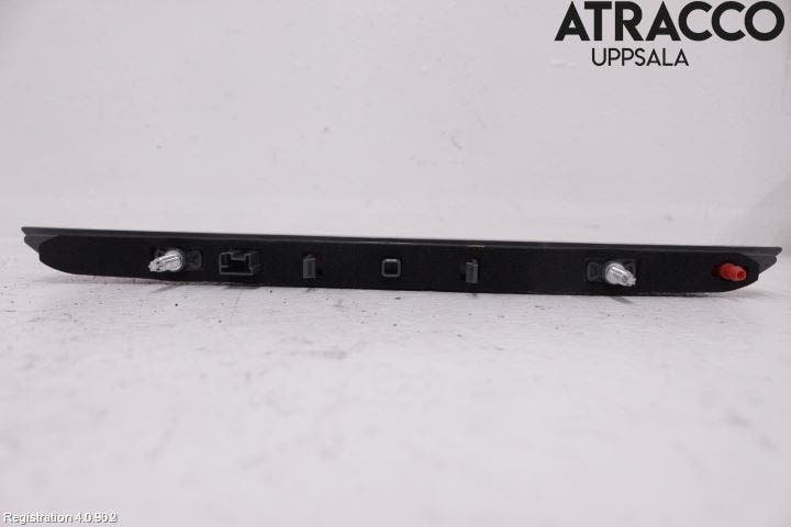 Opel GRANDLAND X 18- Bromsljus Bakruta