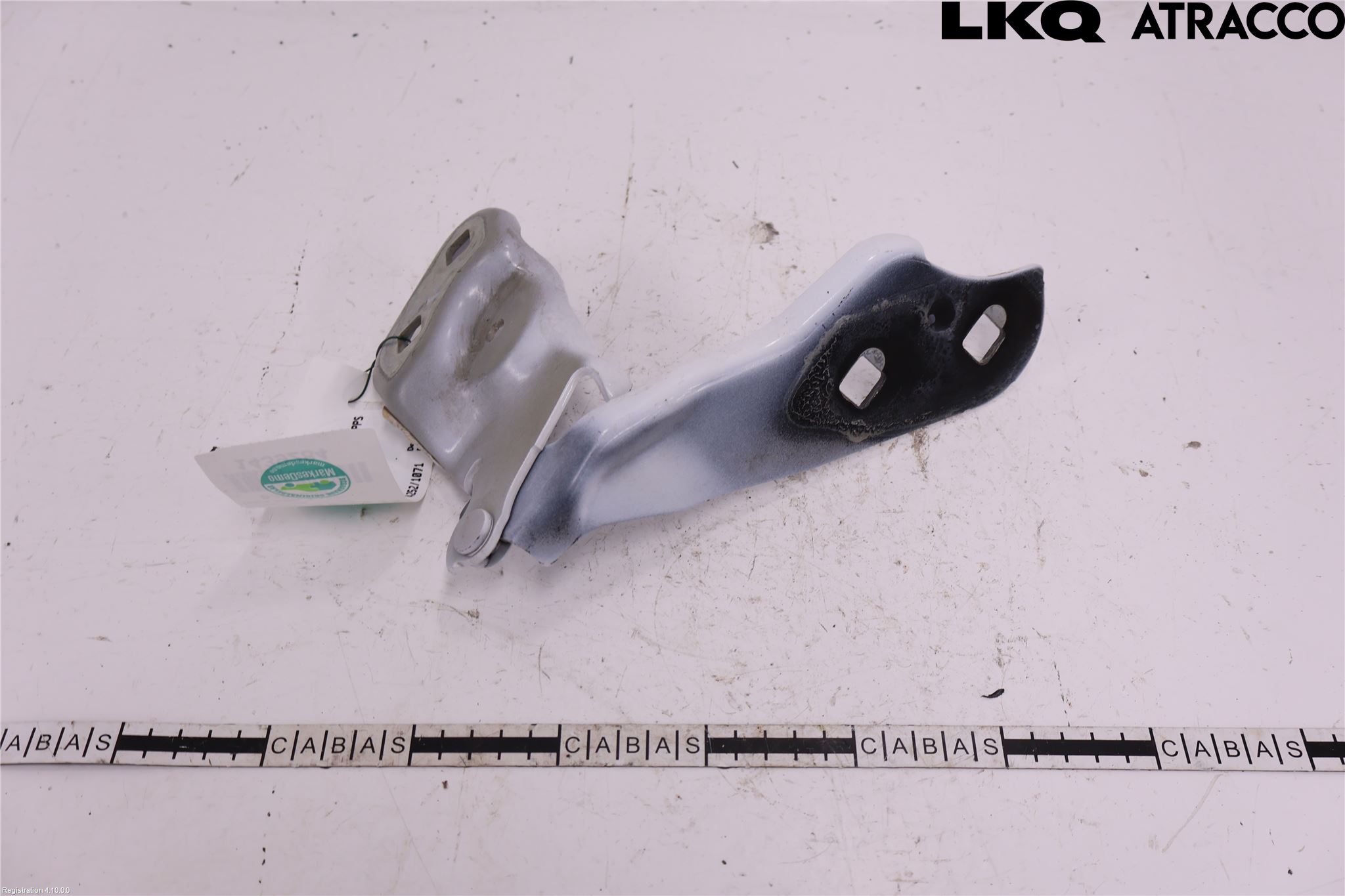 Tesla MODEL 3 17- Huvgångjärn