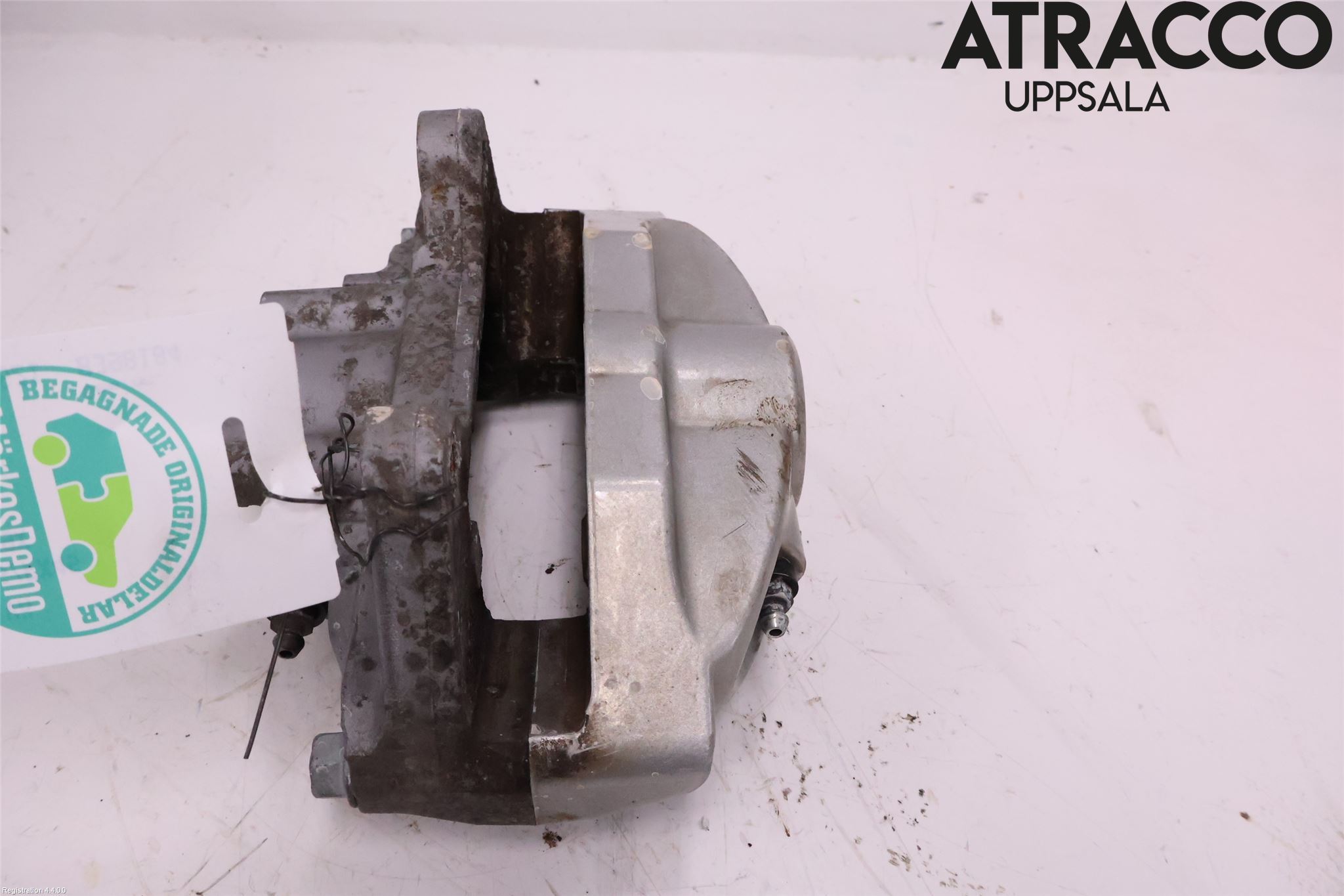 Infiniti FX35/FX45 Bromsok Bak Vänster