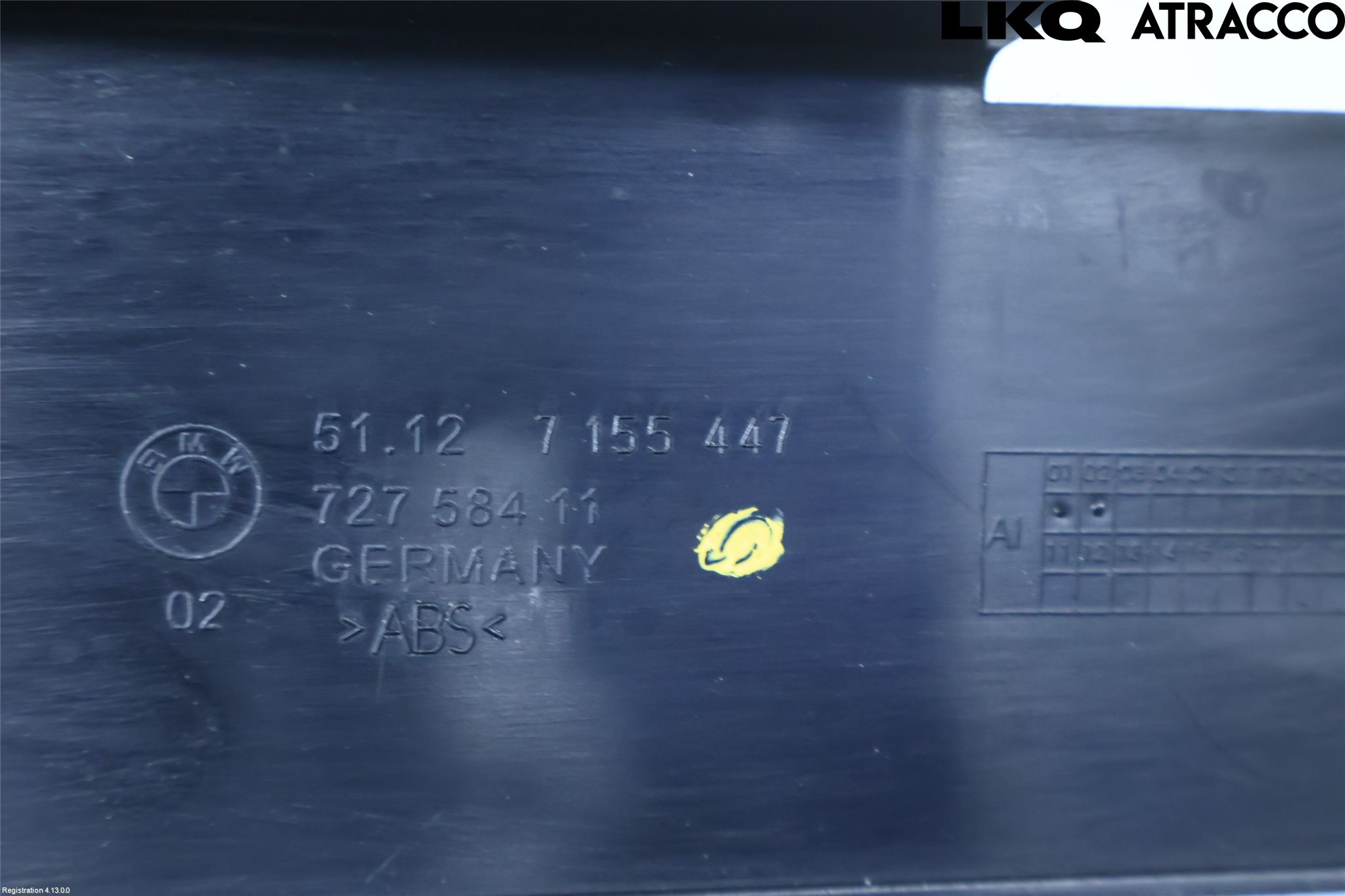 BMW 7 E65/66    00-08 Stötfångardel Bak Mitt