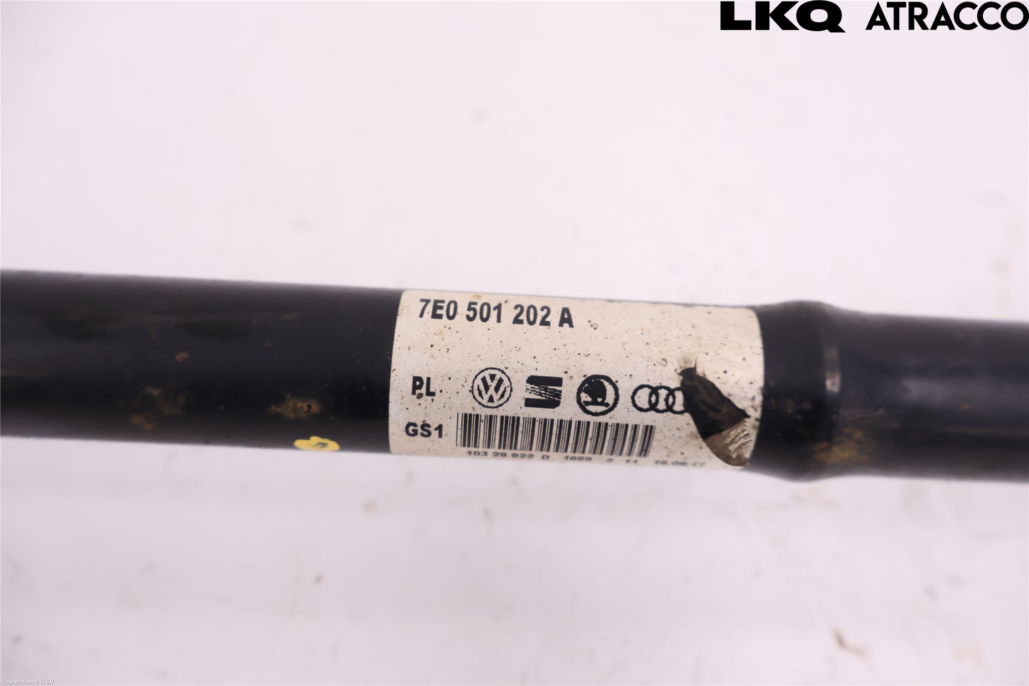 Volkswagen VW TRANSP/CARAVELLE (T6) 16-22 Drivaxel Bak Höger