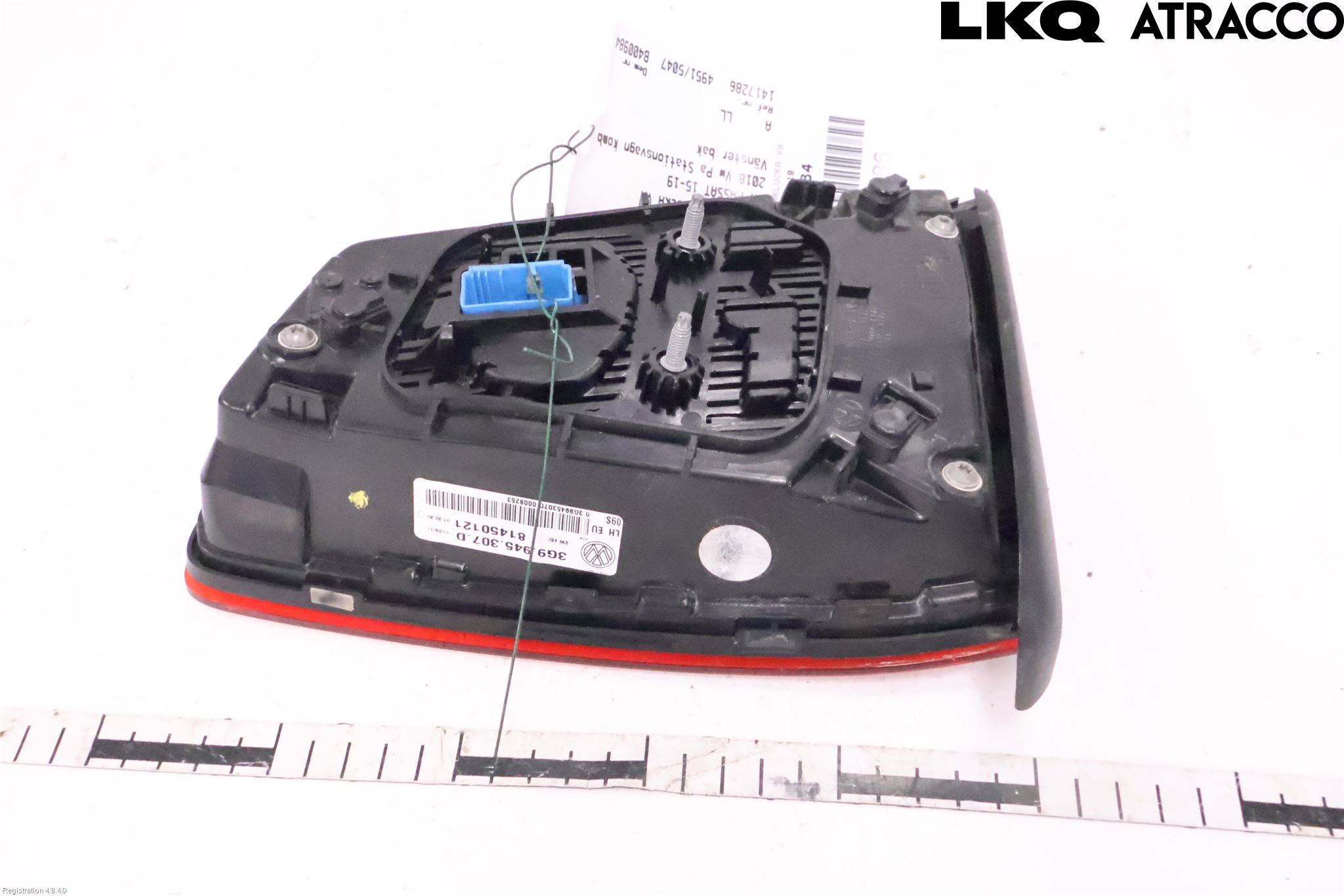 Volkswagen VW PASSAT 15-19 Bakljus Lucka Vä