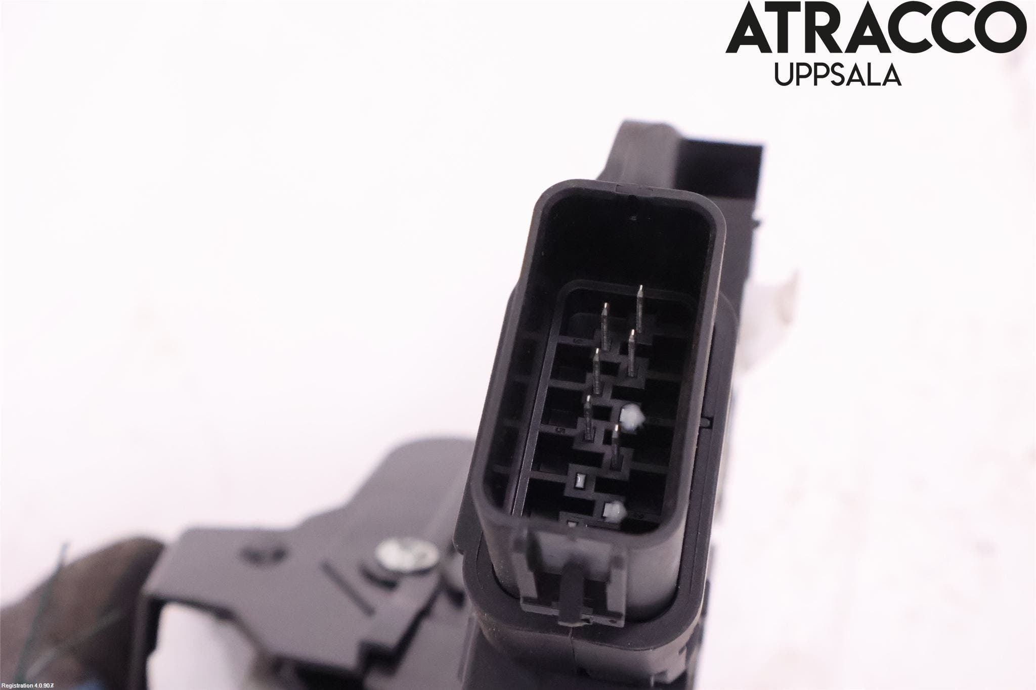 Volvo V50 08-12 Låskista-Dörrlås