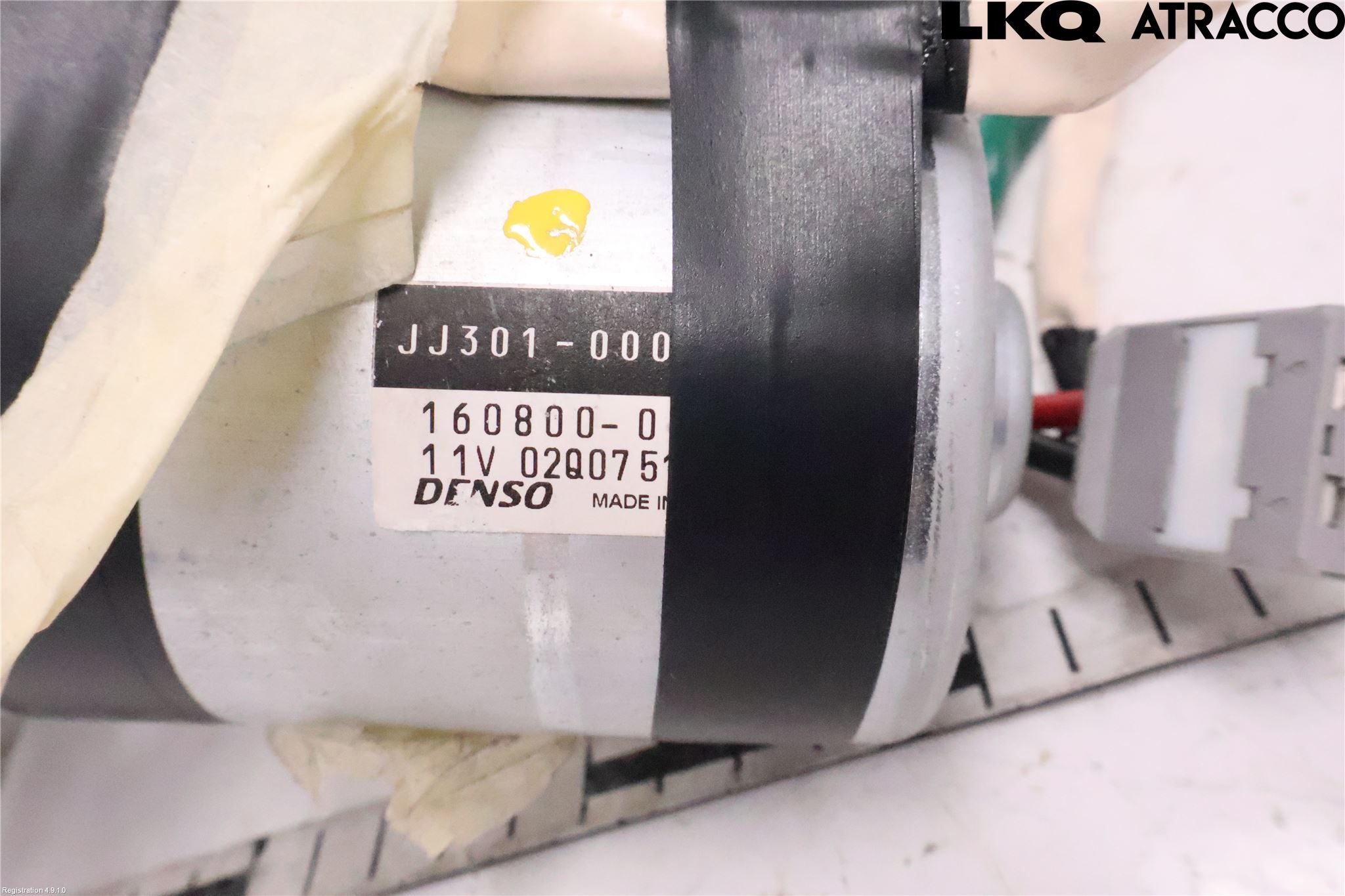 Toyota YARIS XP130 12-14 Rattaxelagg Med Inb Servo