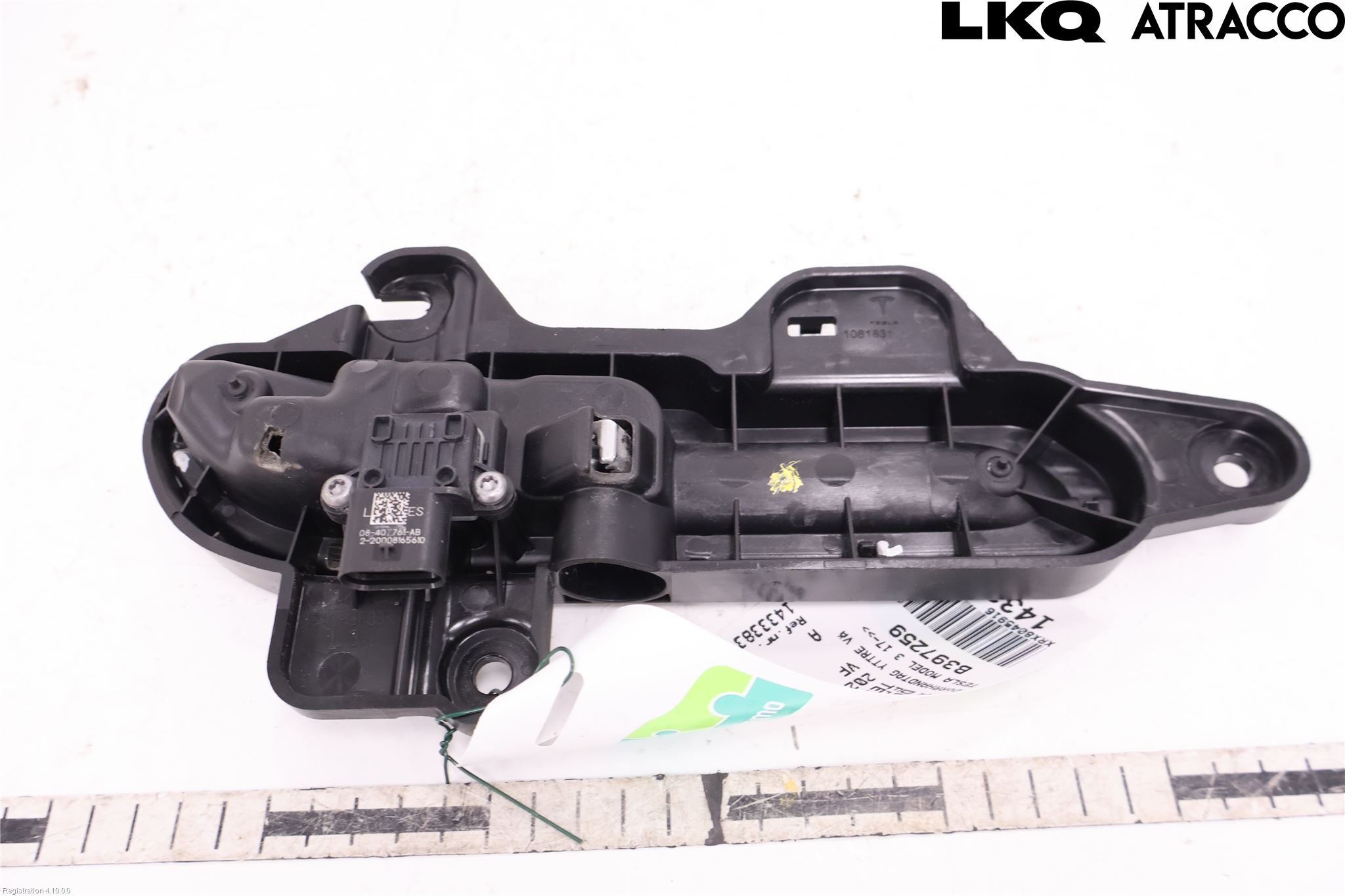 Tesla MODEL 3 17- Dörrhandtag Yttre Vä