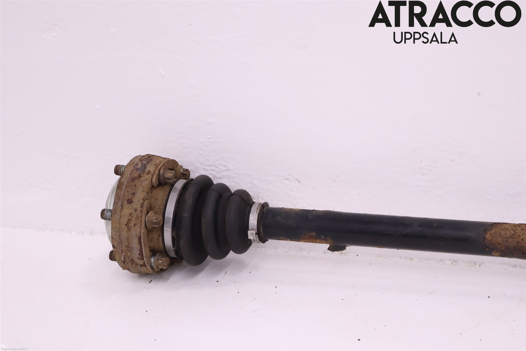 BMW 3 E90/91 SED/TOU 05-12 Drivaxel Bak Höger