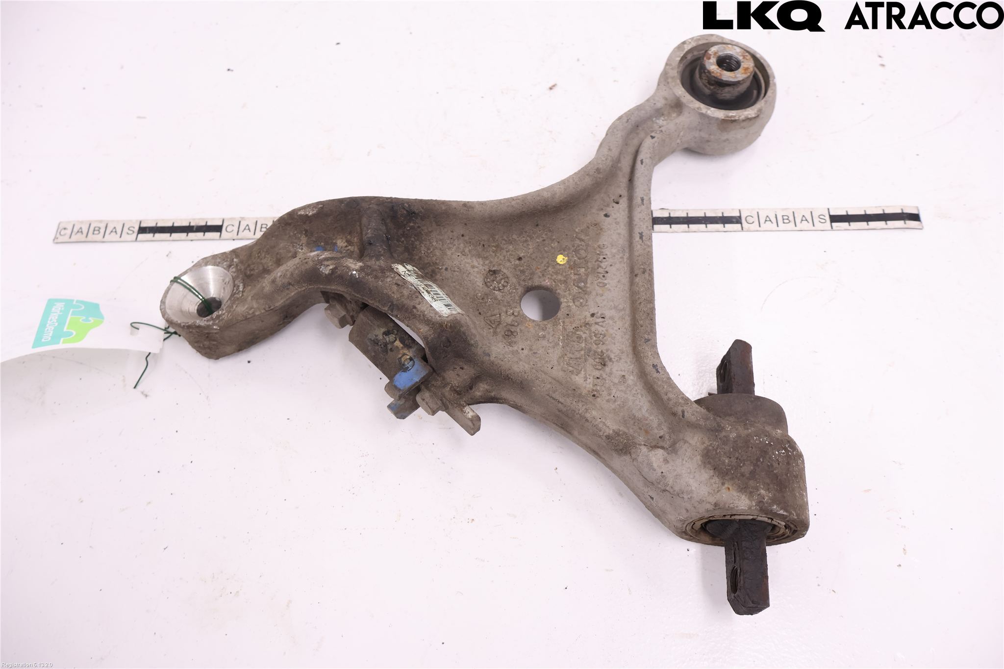 Volvo V70 05-08 Bärarm Fram Undre Hö