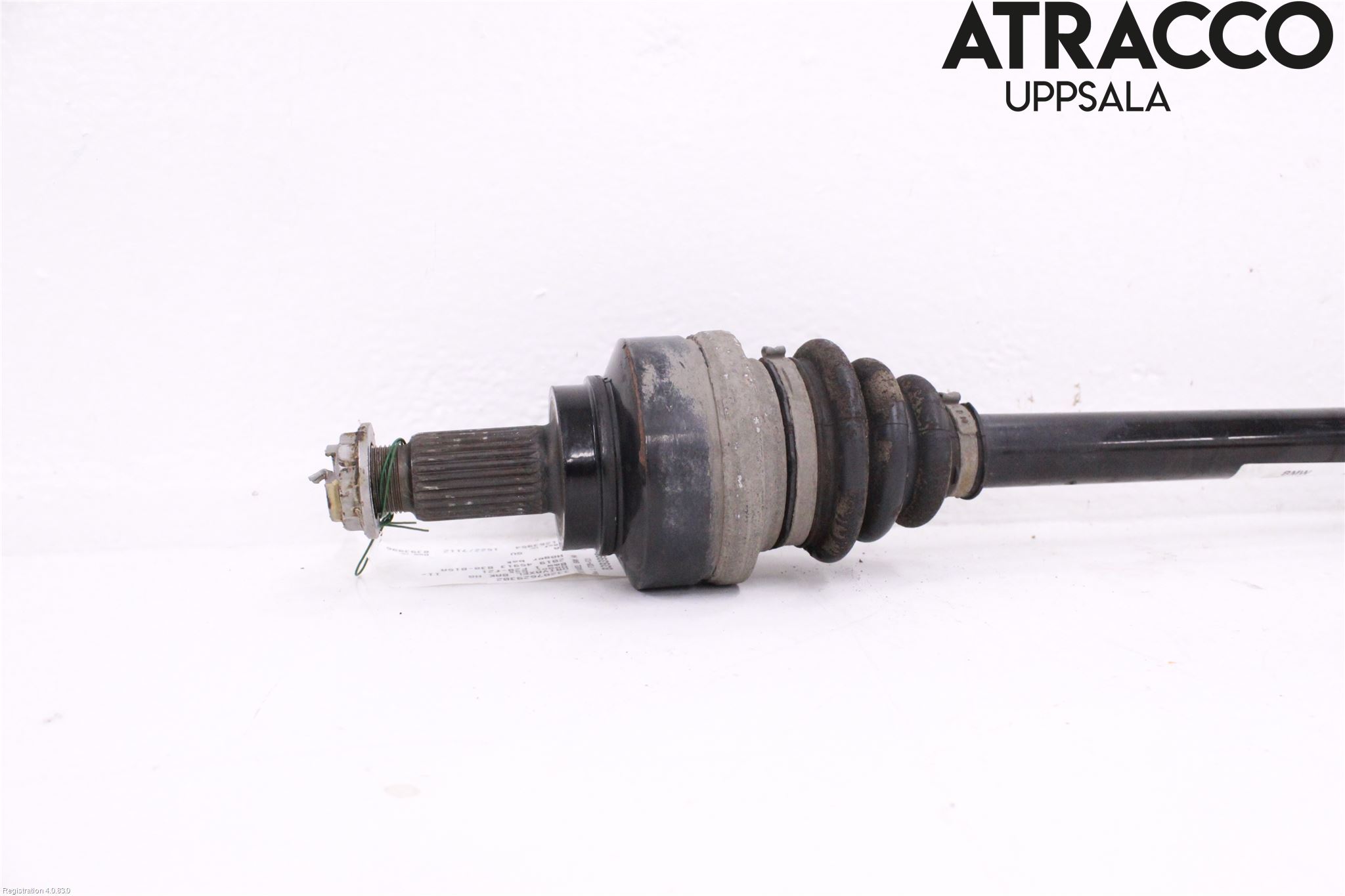 BMW 1 F20/F21 11-19 Drivaxel Bak Höger