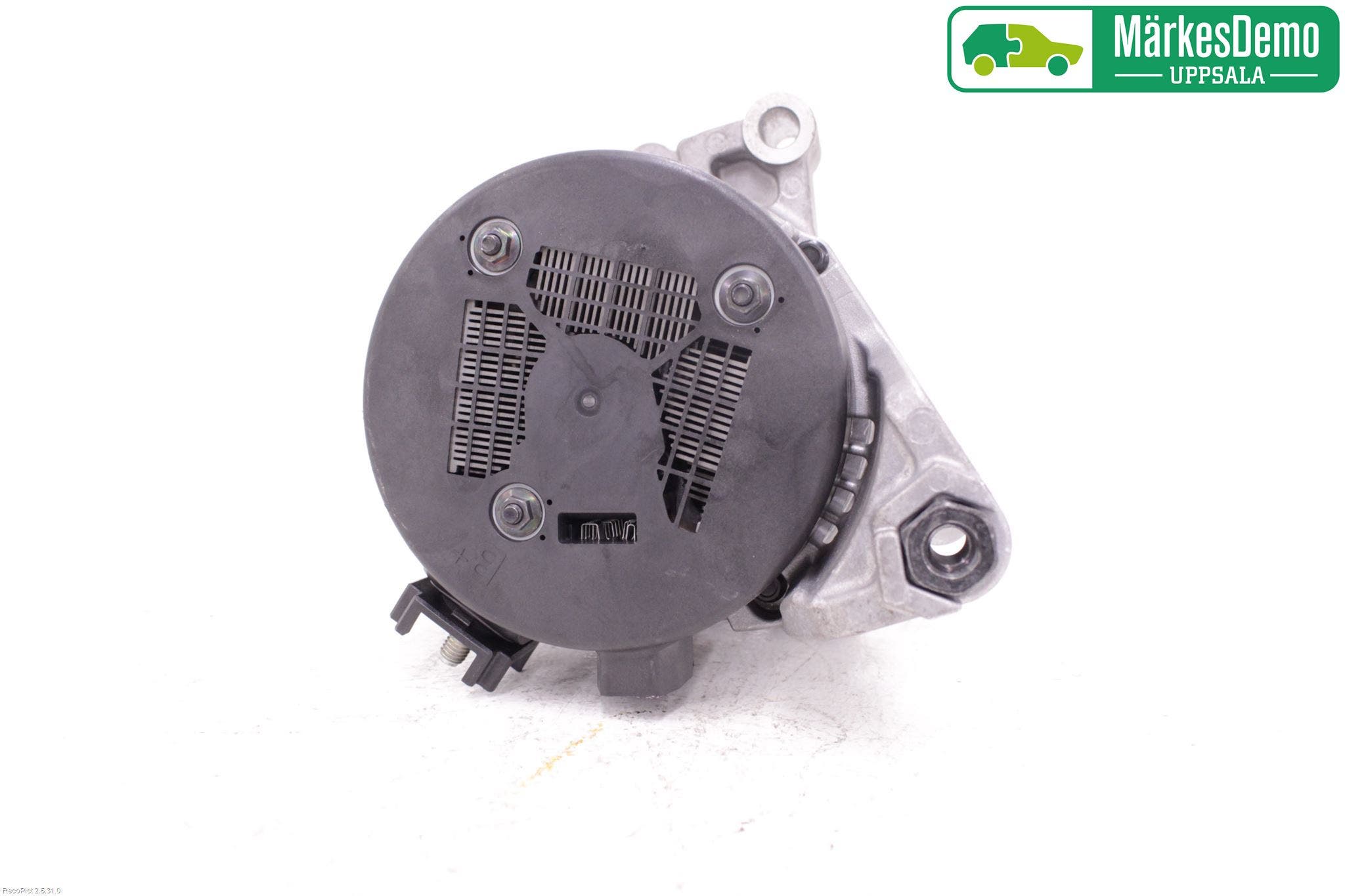 BMW 5 G30/G31/F90 17-23 Generator