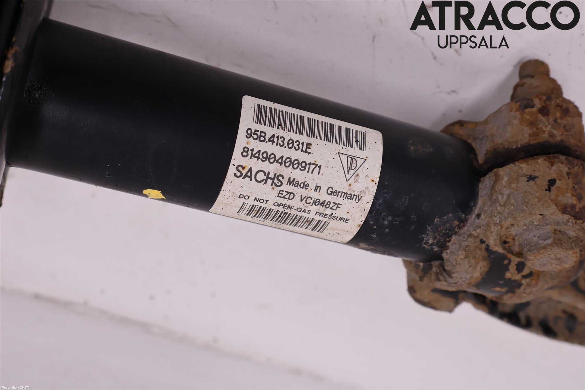 Porsche MACAN/EV 14- Fjäderben Fram Vänster