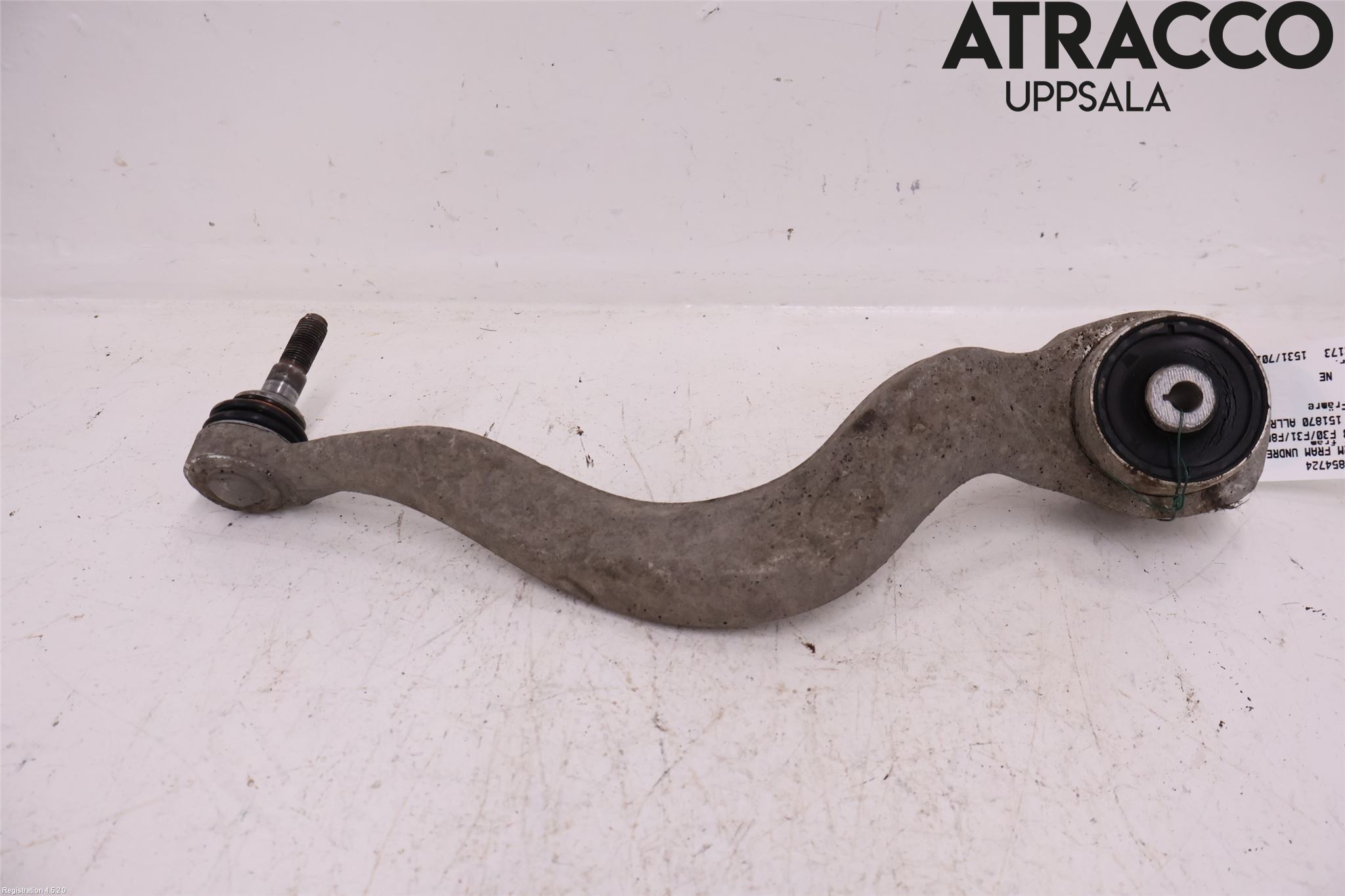 BMW 3 F30/F31/F80 12-19 Bärarm Fram Undre Hö