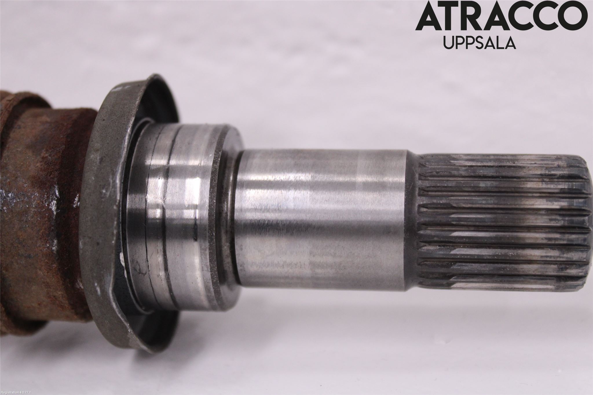 Mazda 3 I 07-08 Drivaxel Fram Höger