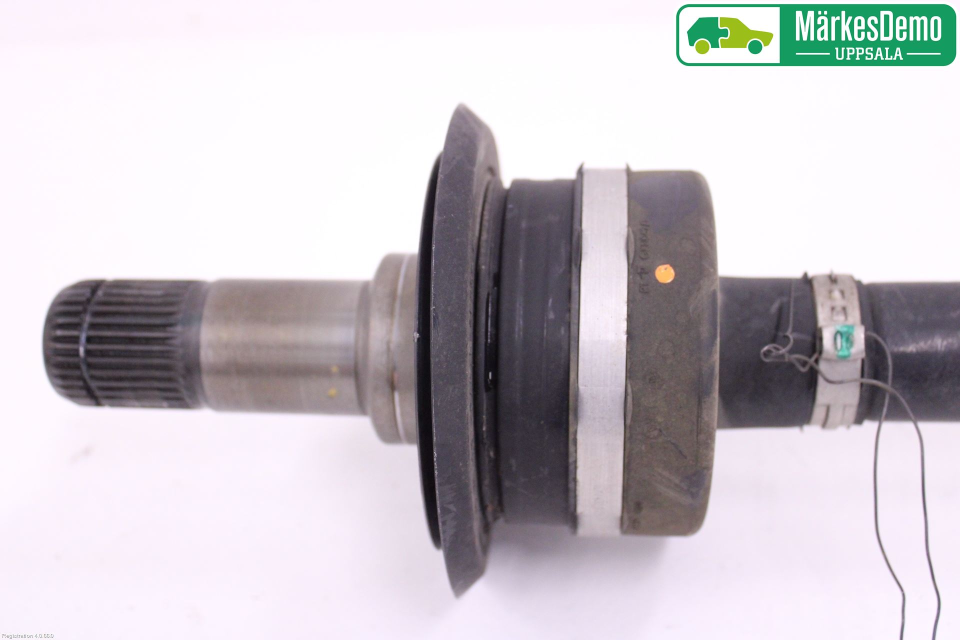 BMW 5 G30/G31/F90 17-23 Drivaxel Bak Höger