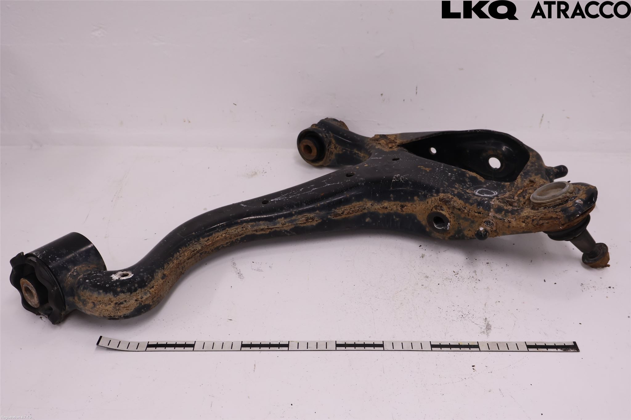 Landrover LAND ROVER DISCOVERY 4 10-16 Bärarm Fram Undre Hö