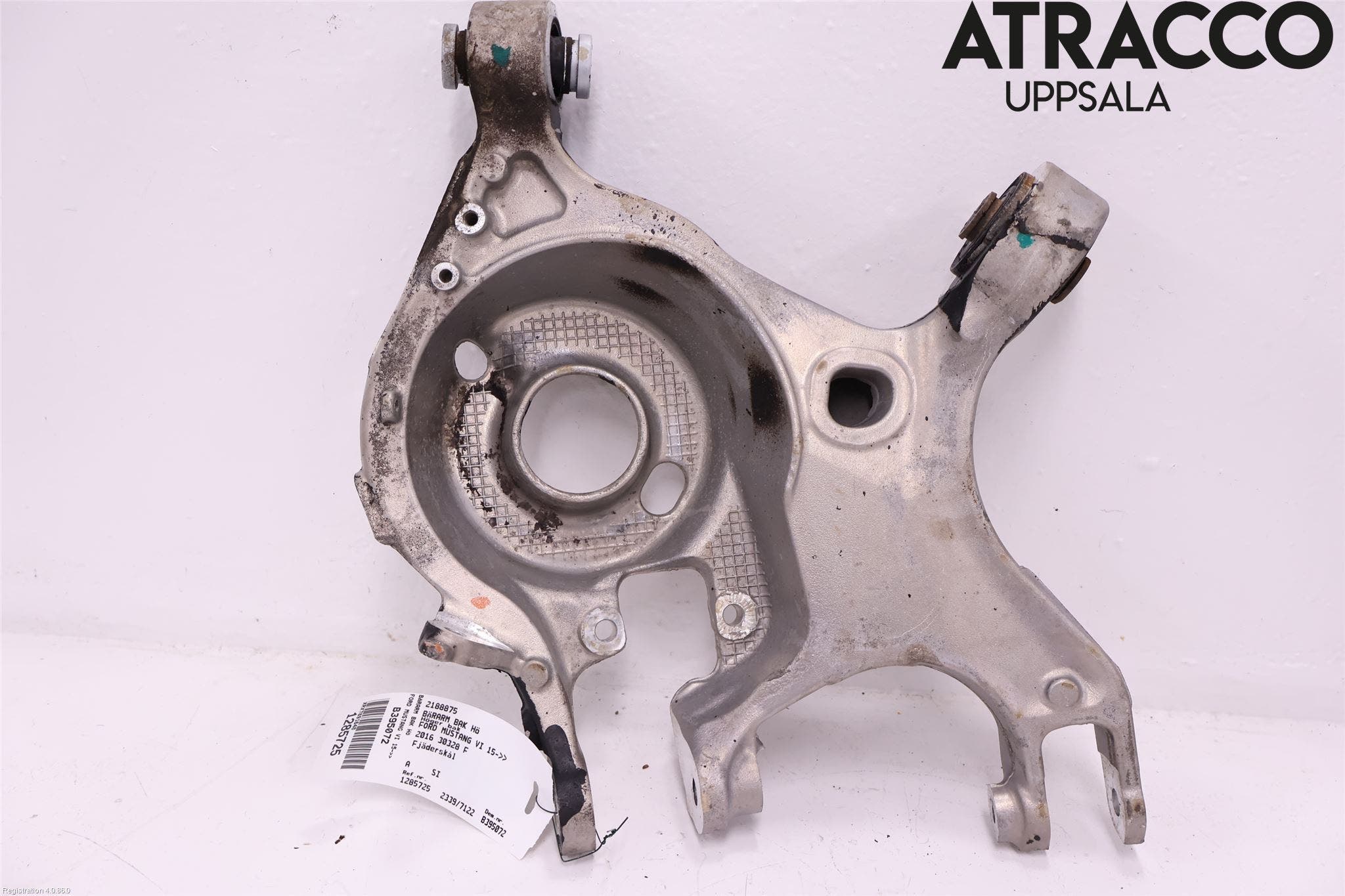 Ford MUSTANG VI 15-22 Bärarm Bak Höger