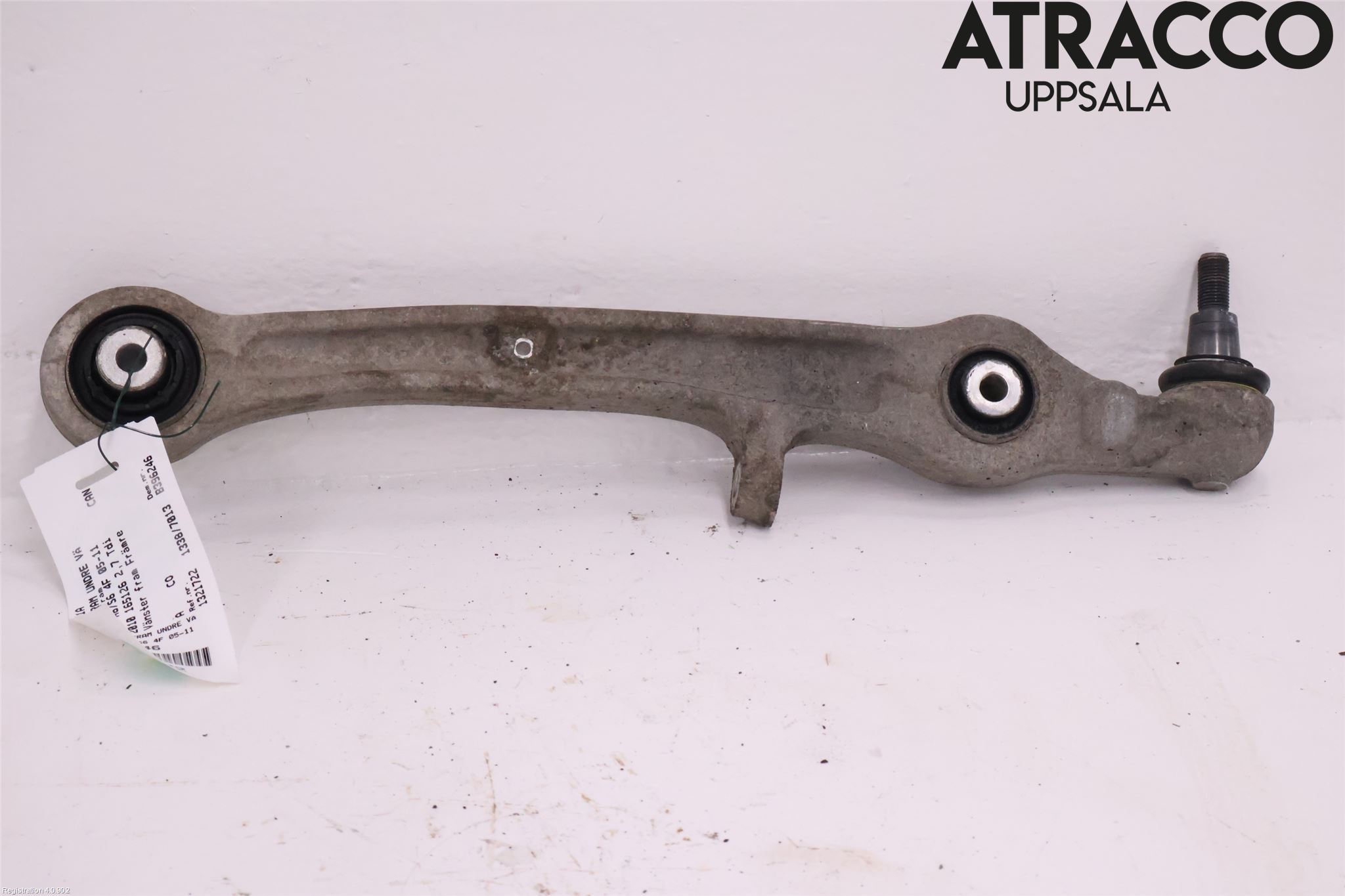 Audi A6/S6     05-11 Bärarm Fram Undre Vä