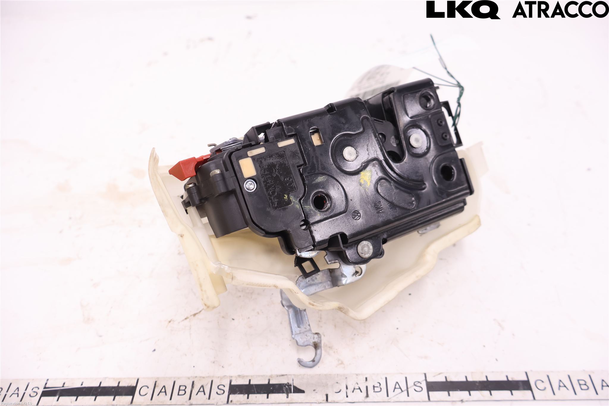 Volkswagen VW GOLF VI 09-13 Låskista-Dörrlås