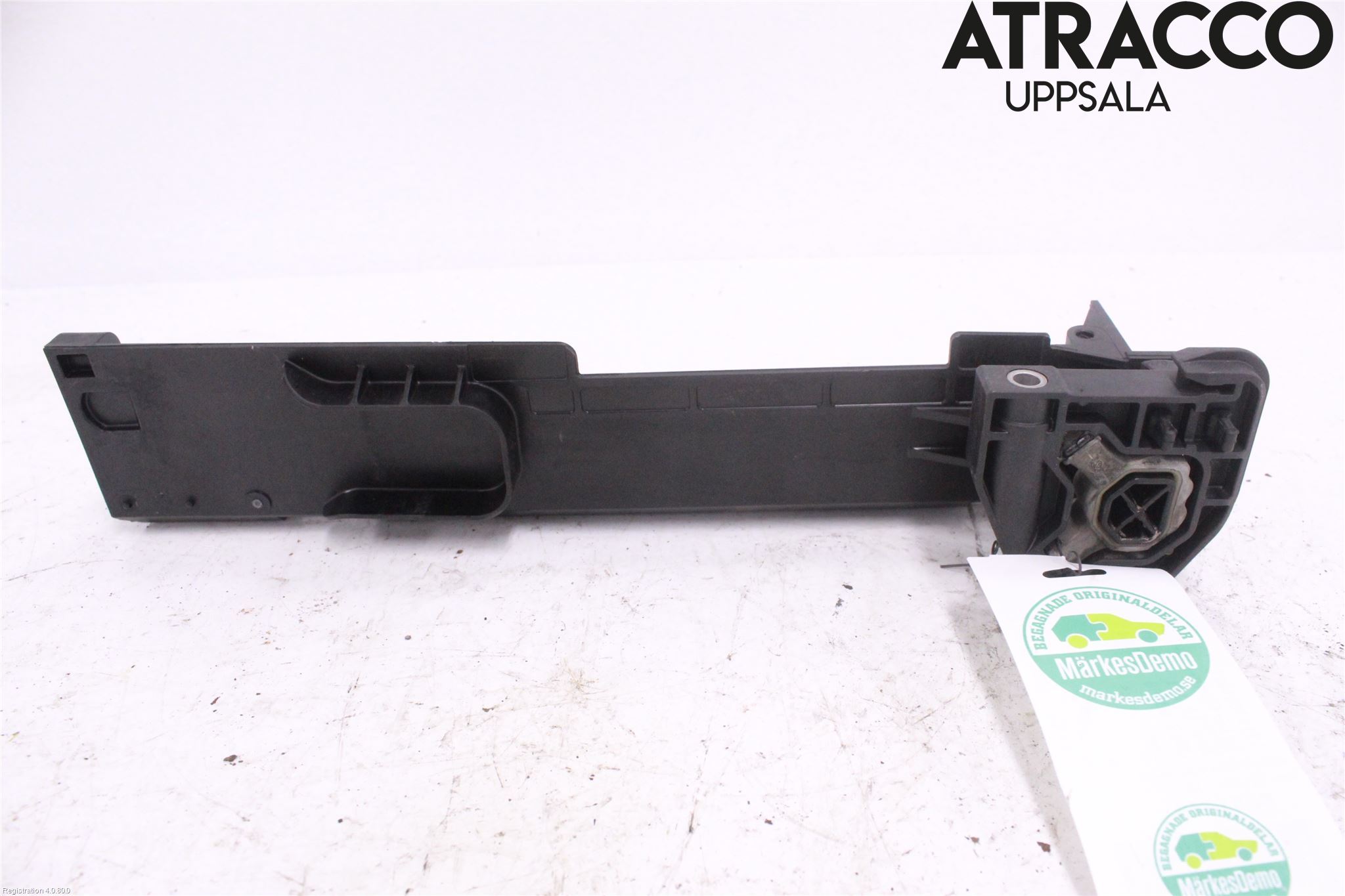 BMW i3 I01 13-22 Kylarfäste-Ram-Balk