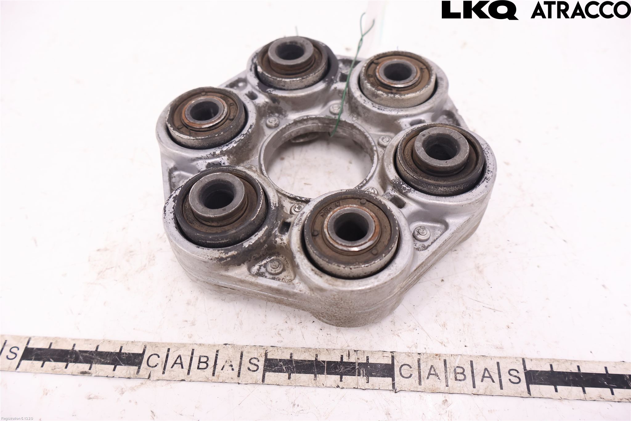 BMW 5 F10/F11/F18 09-17 Mellanaxel Gummiknut