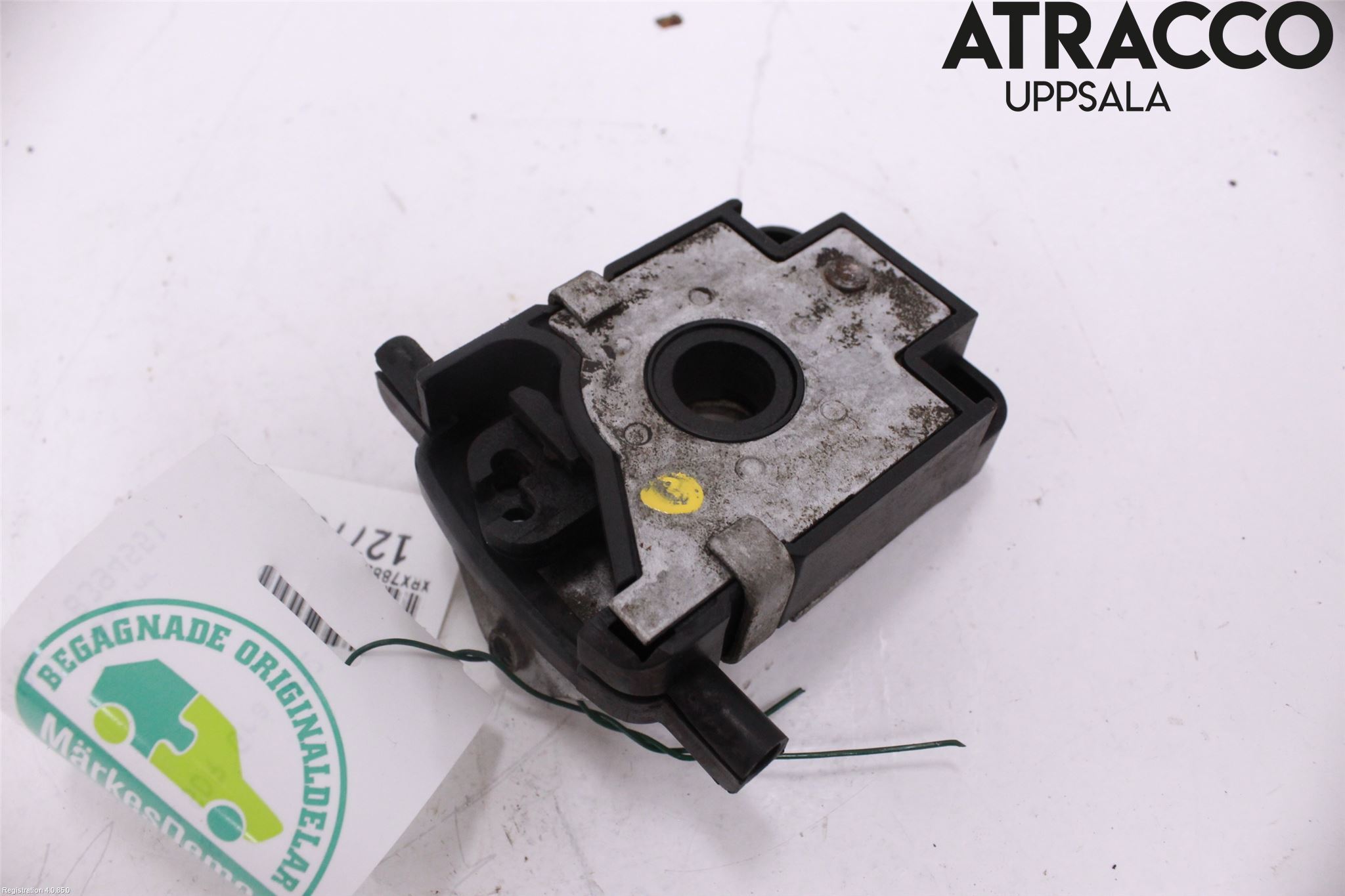 BMW X5 E53     99-06 Huvlås