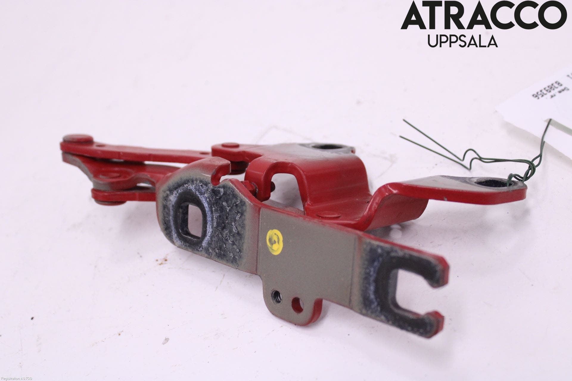 BMW 3 E90/91 SED/TOU 05-12 Huvgångjärn