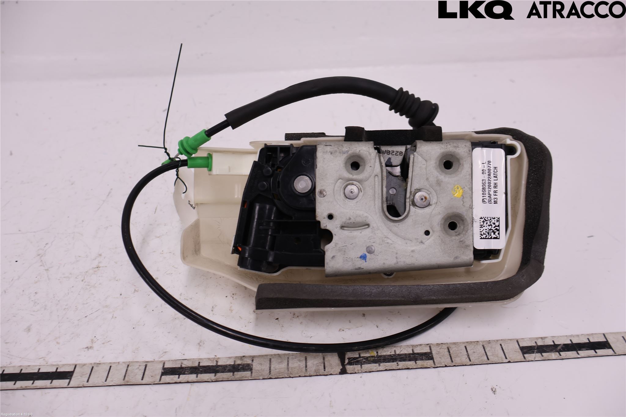 Tesla MODEL 3 17- Låskista-Dörrlås