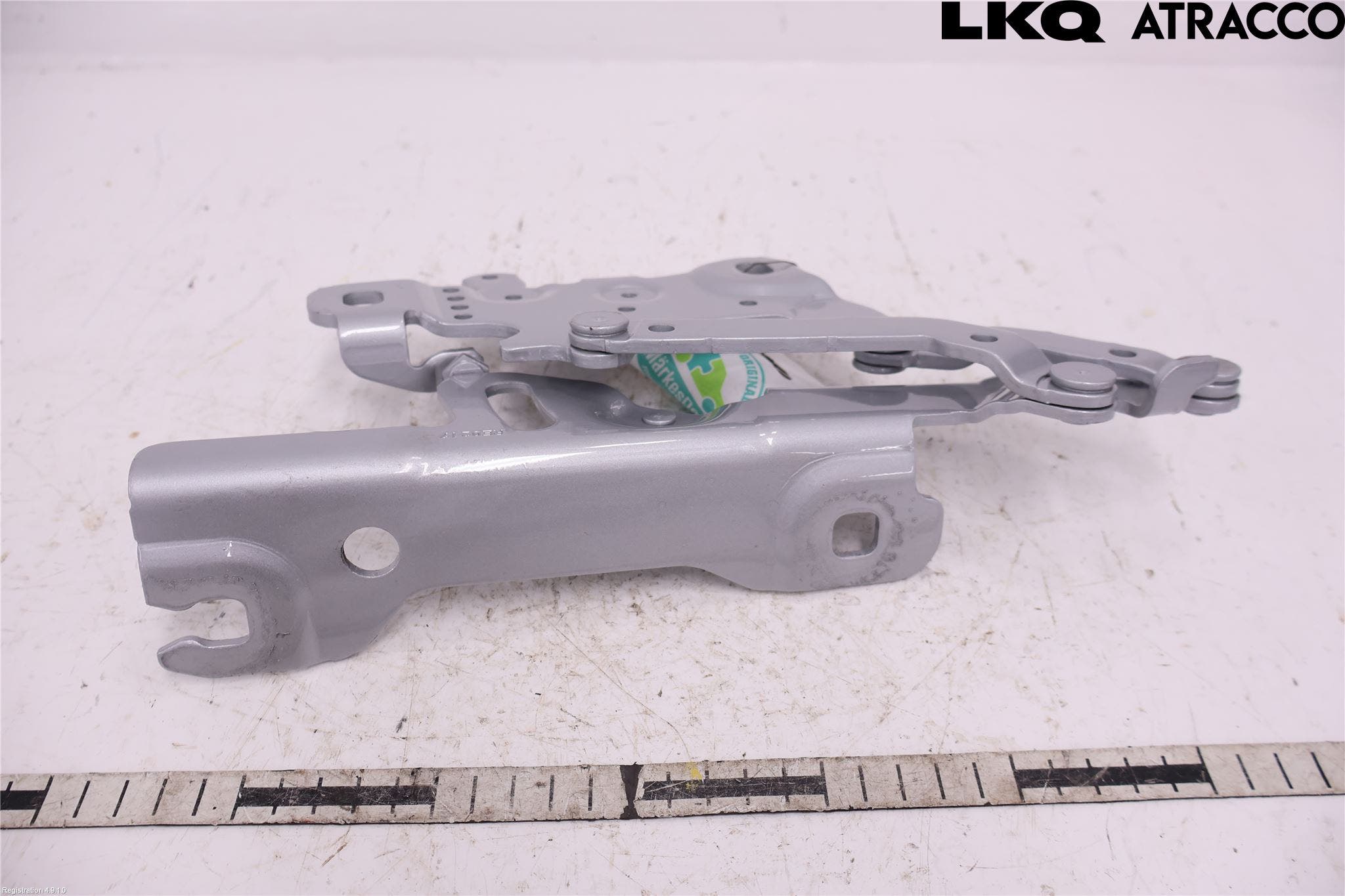 BMW 3 F30/F31/F80 12-19 Huvgångjärn