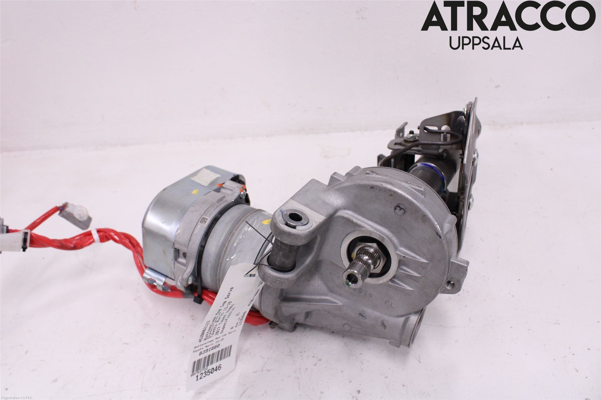 Toyota AURIS 13-19 Rattaxelagg Med Inb Servo