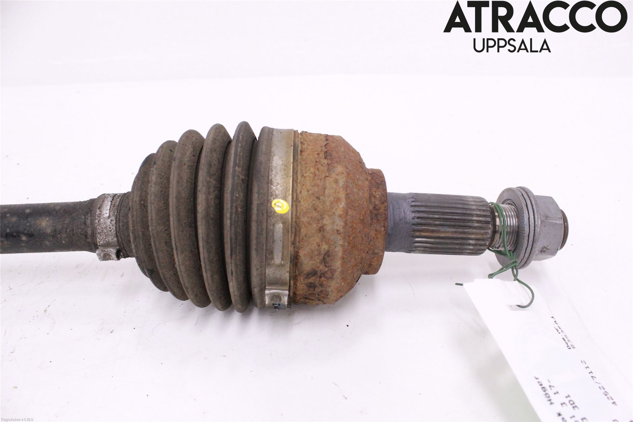 Tesla MODEL 3 17- Drivaxel Bak Höger